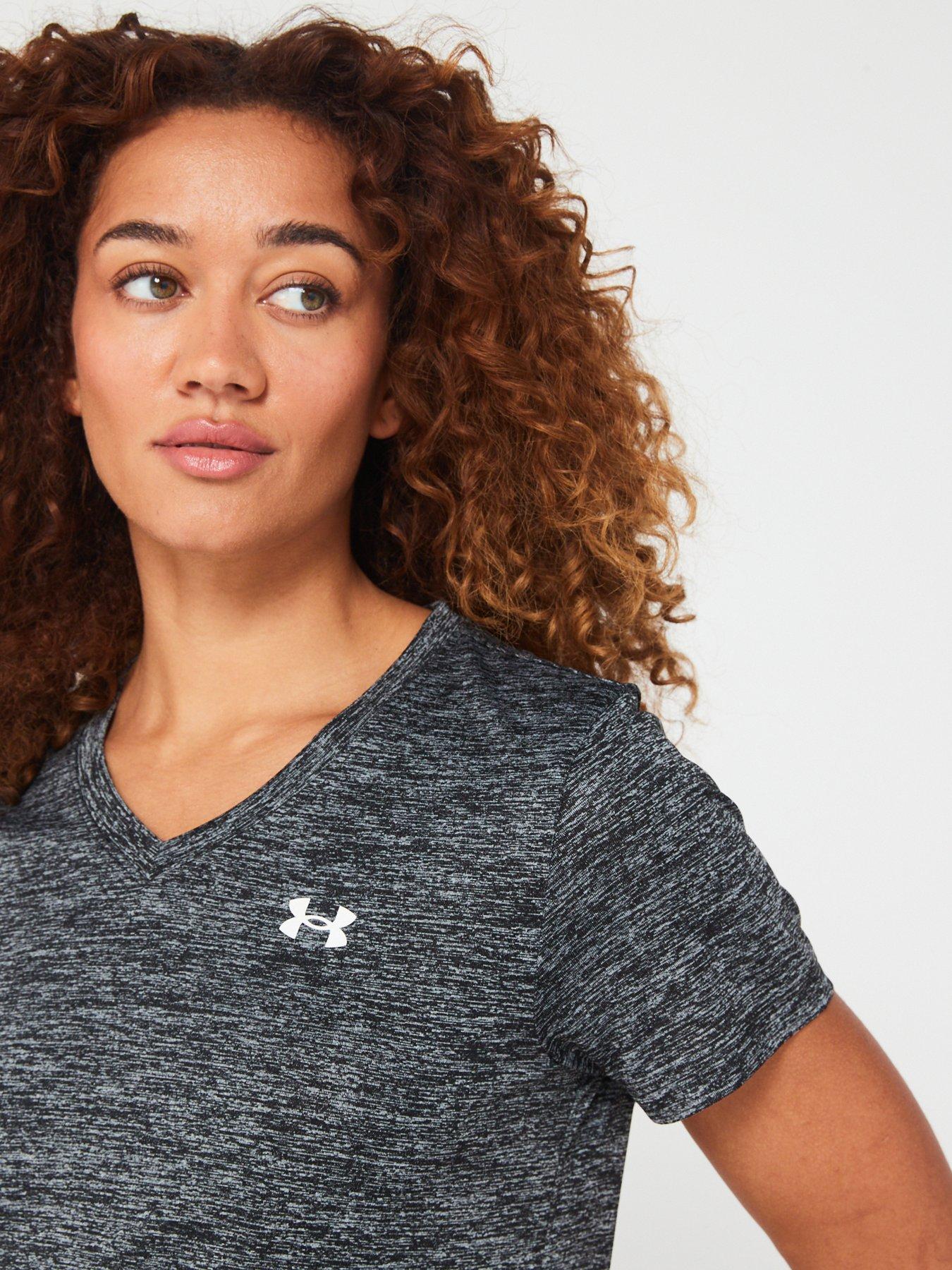 under-armour-womens-training-tech-twist-top-blackwhiteoutfit