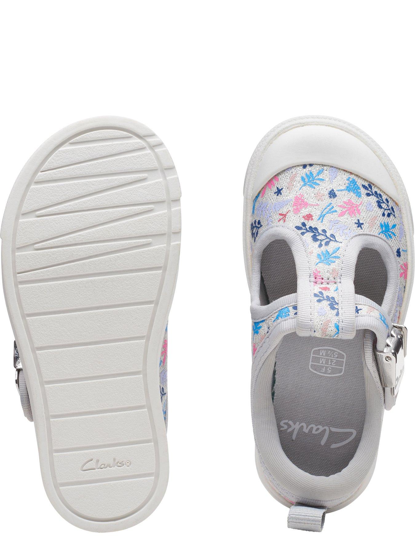 clarks-clarks-toddler-city-dance-t-bar-floral-canvas-shoeoutfit