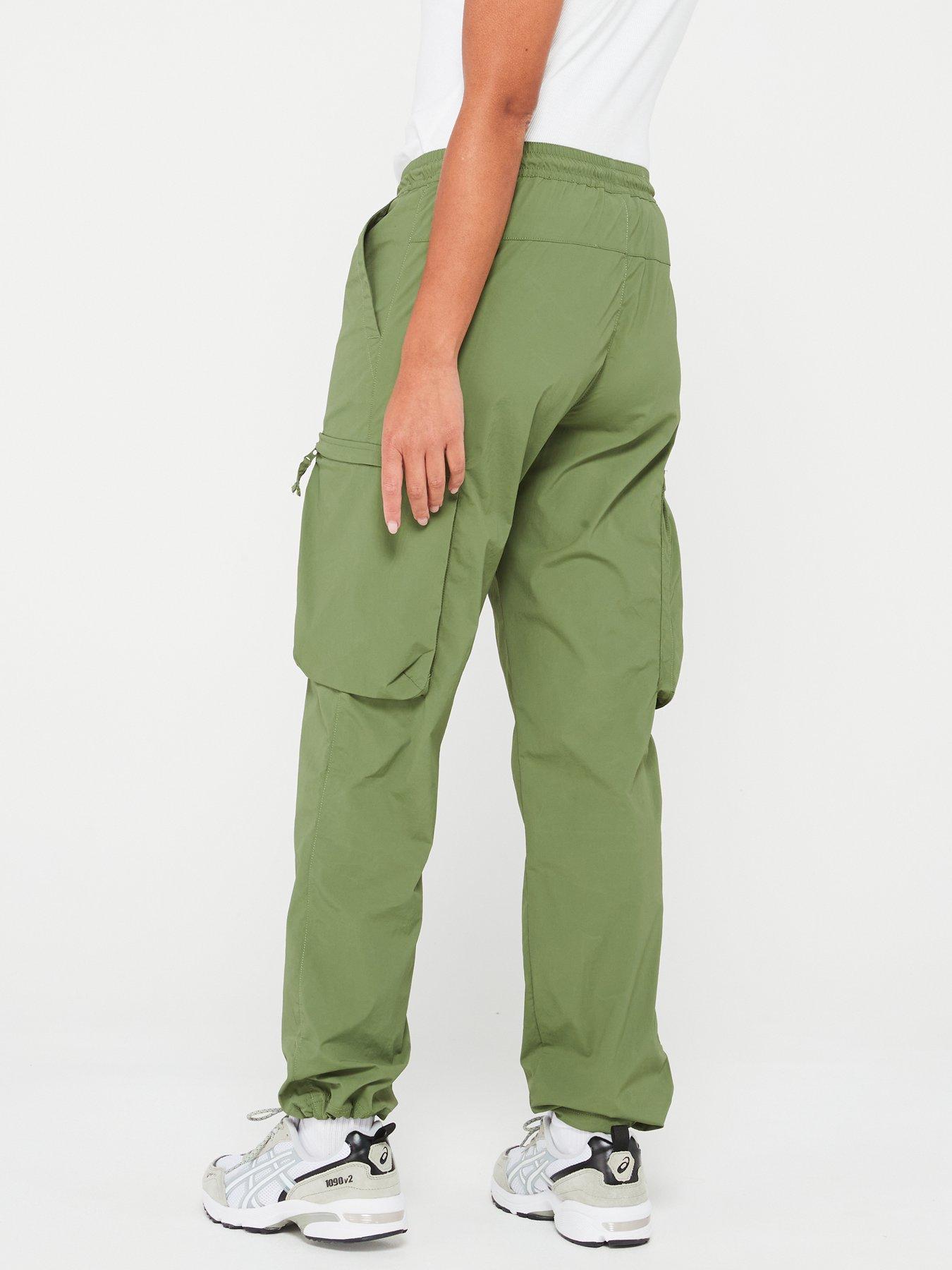 columbia-womens-boundless-trek-cargo-pant-greenstillFront