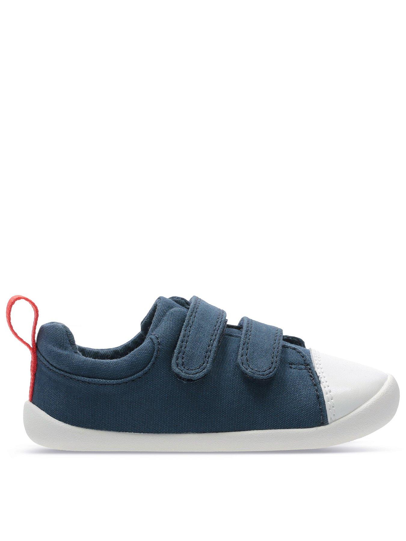 clarks-clarks-first-roamer-craft-canvas-baby-shoe