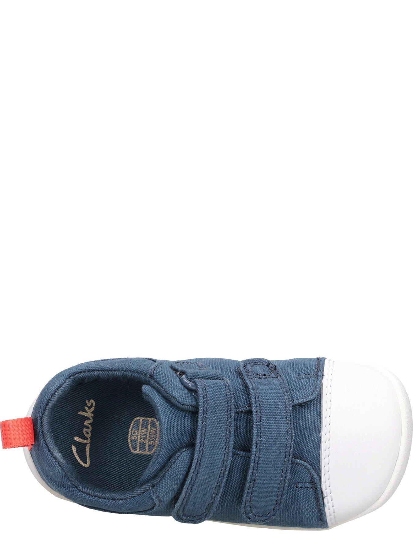 Image 4 of 6 of Clarks Clarks First Roamer Craft Canvas Baby Shoe