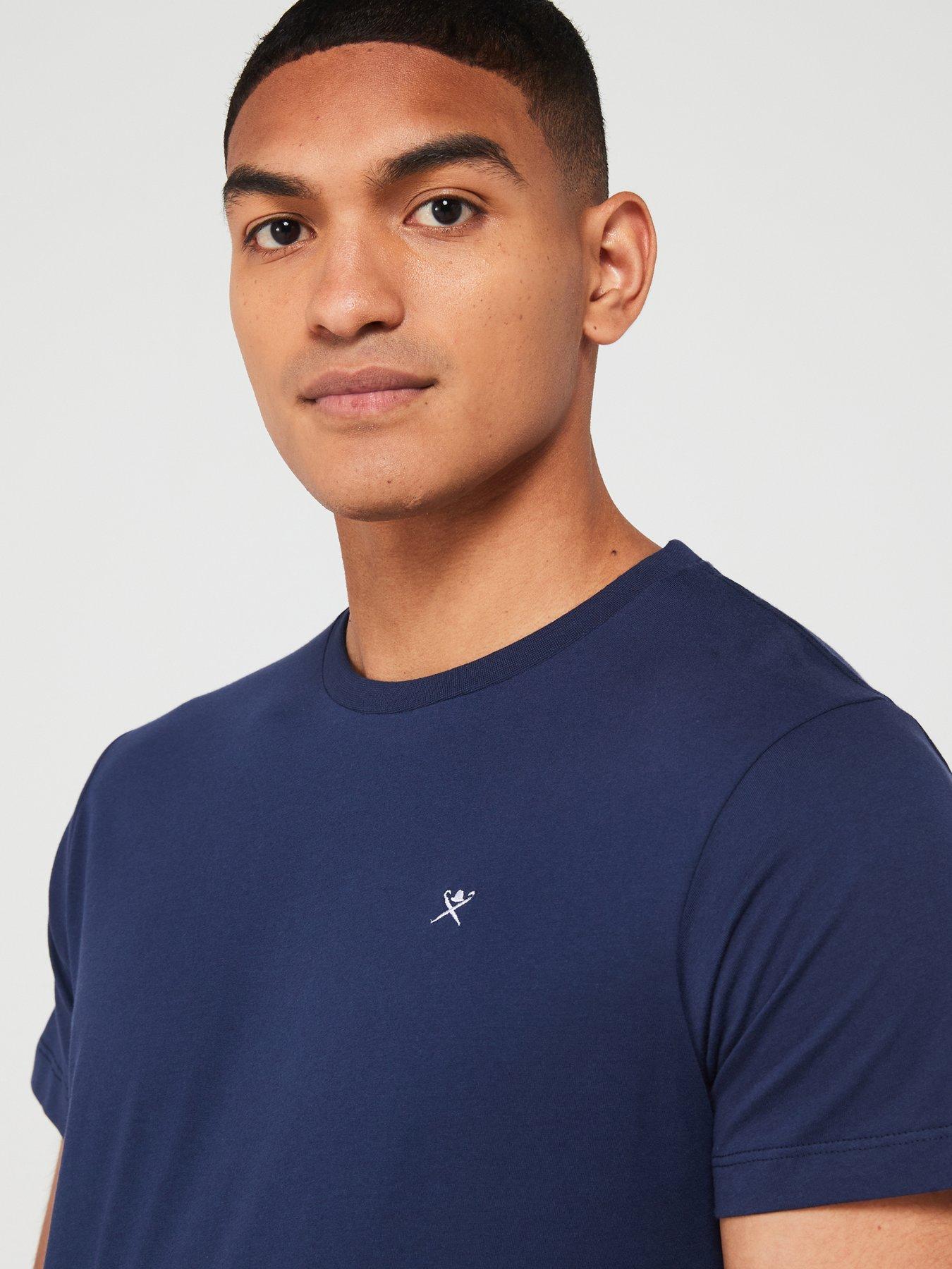 hackett-classic-shortsleeve-loungewear-t-shirt-navyoutfit