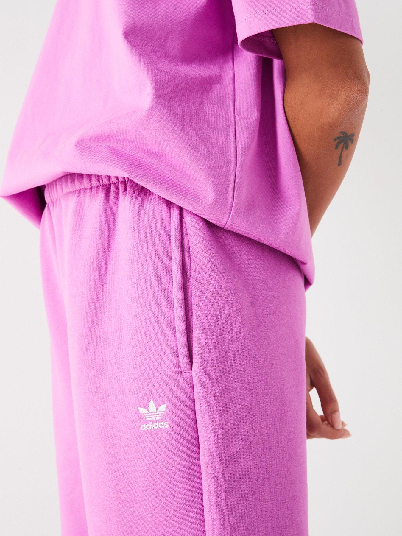 adidas-originals-womens-trefoil-joggers-pinkoutfit