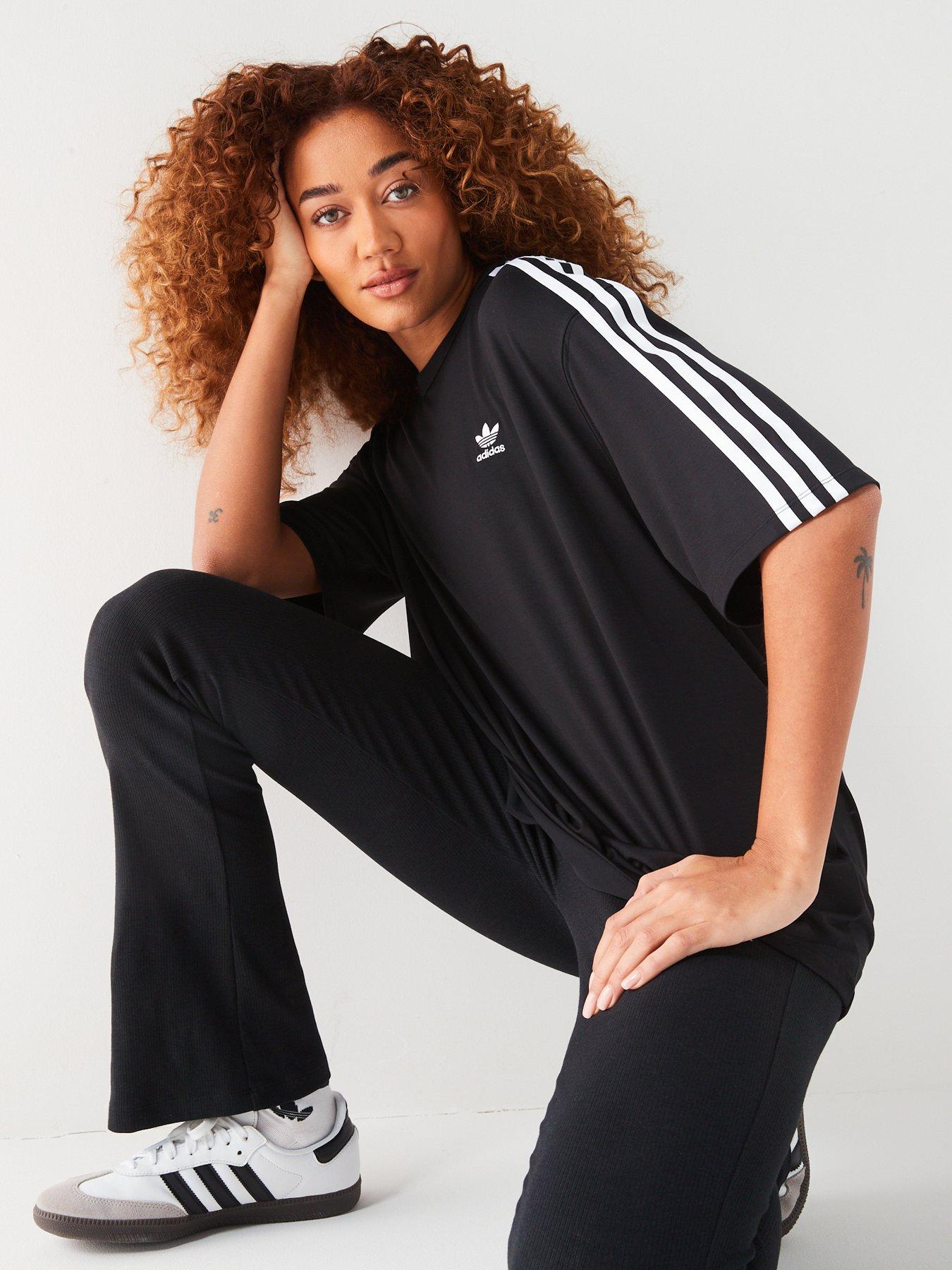 adidas-originals-womens-oversized-3-stripe-tee-blackdetail