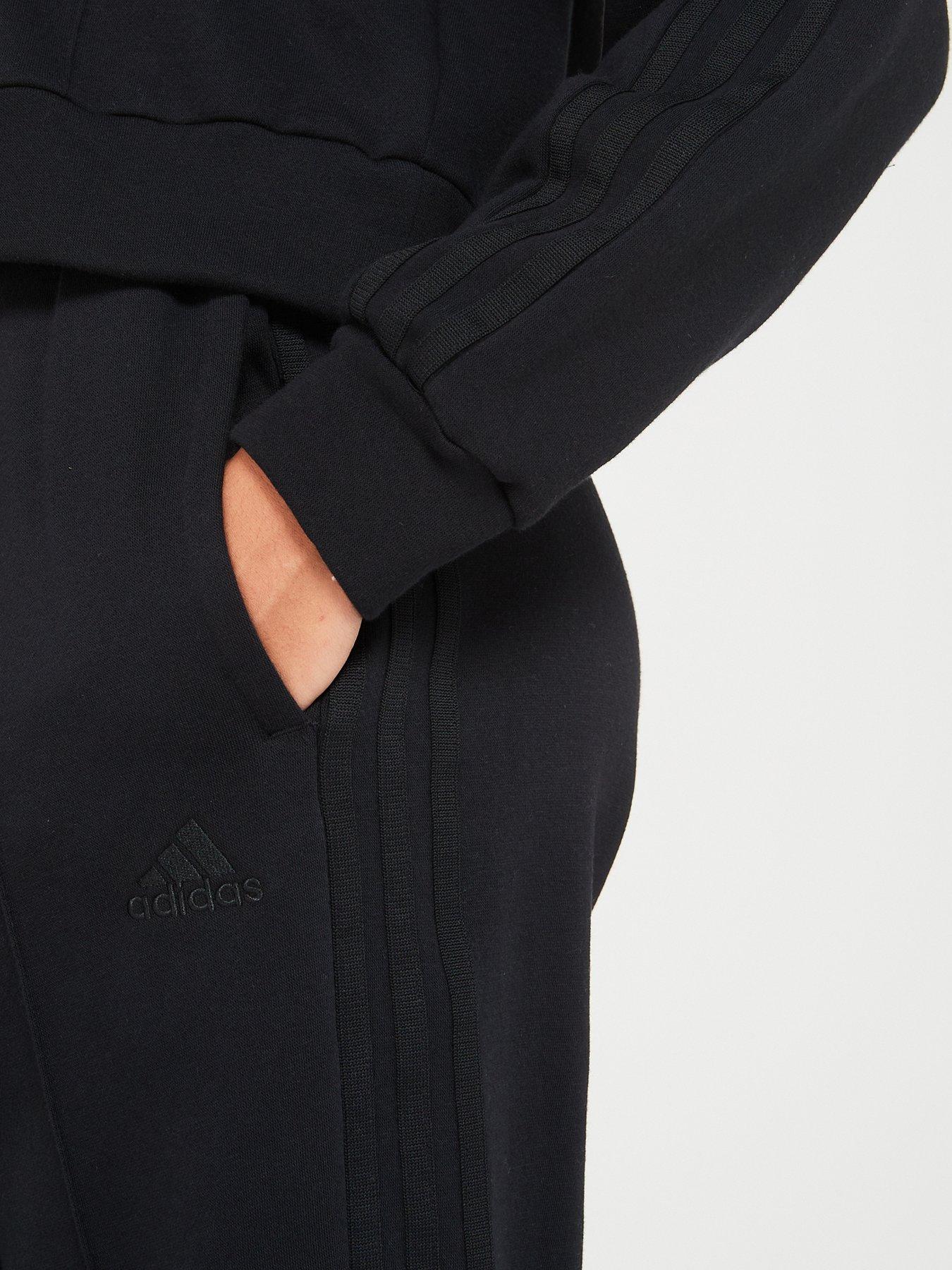 adidas-sportswear-womens-energize-tracksuit-blackoutfit