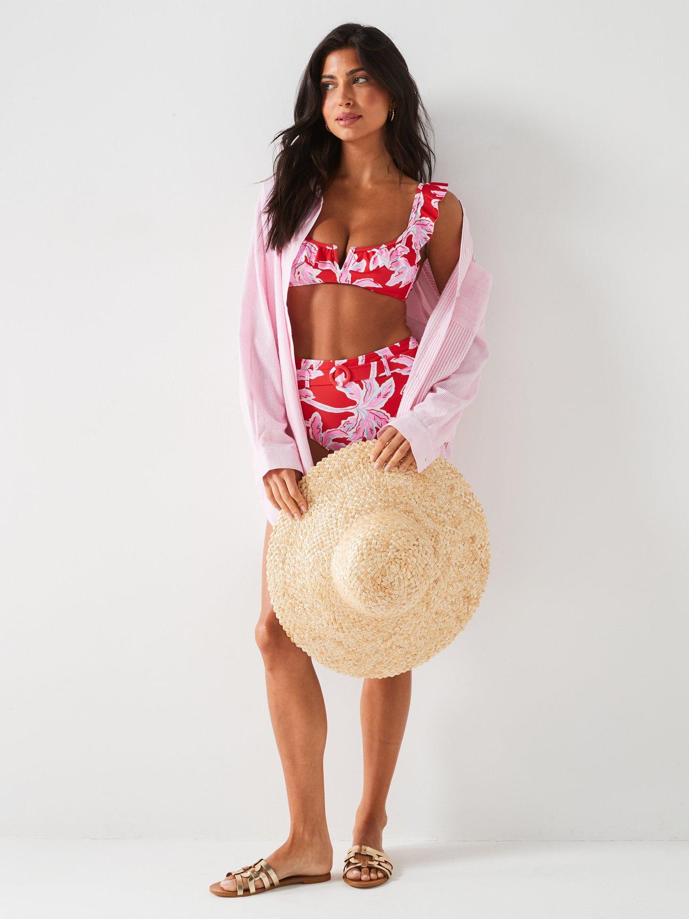 everyday-shape-enhancing-frill-shoulder-v-front-bikini-top-redback