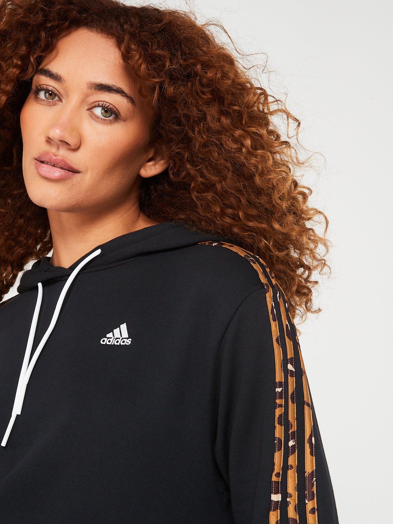 adidas-sportswear-womens-animal-hoodie-blackoutfit