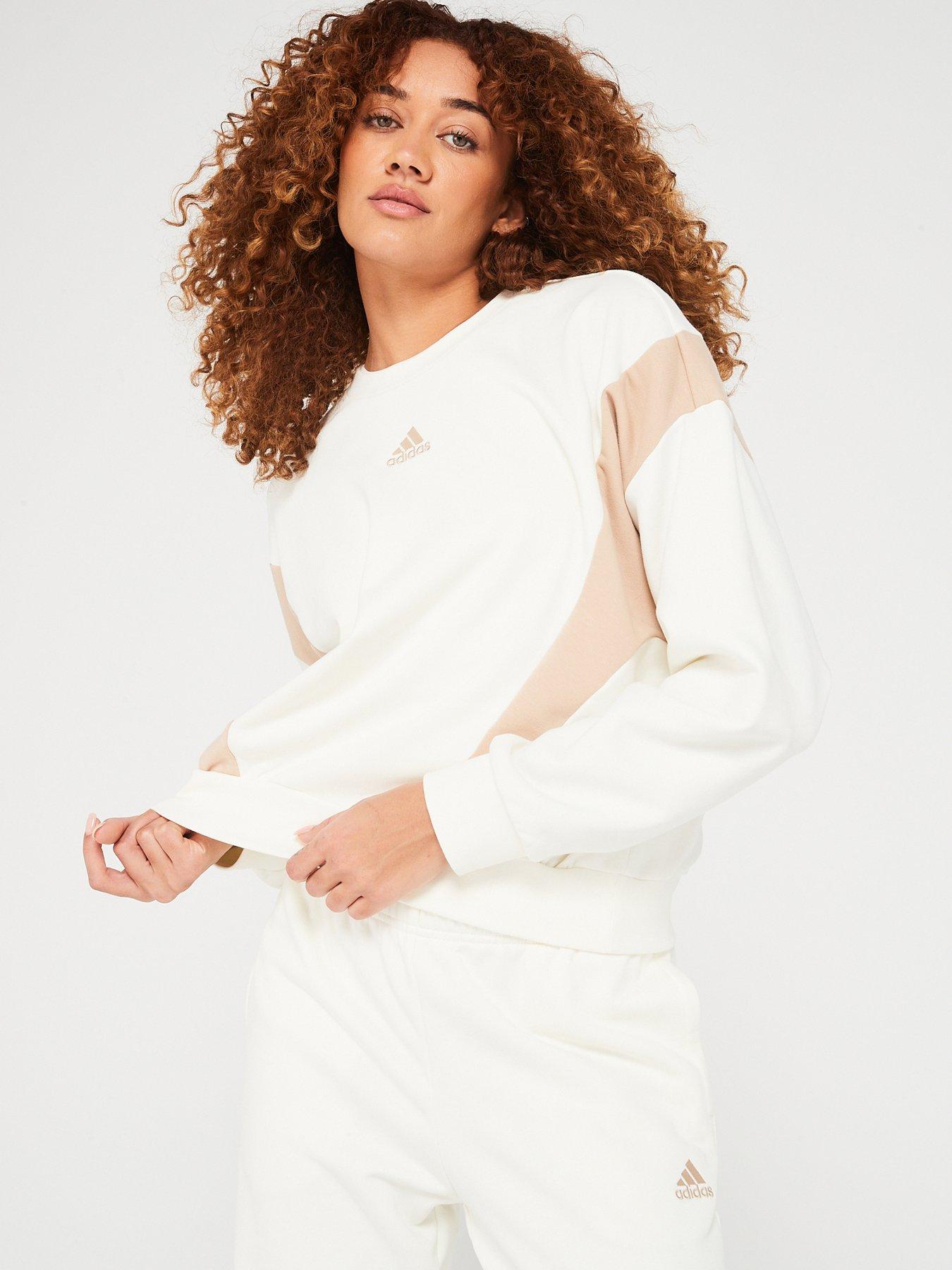 adidas-sportswear-womens-lazidays-crew-and-jogger-tracksuit-off-whiteoutfit