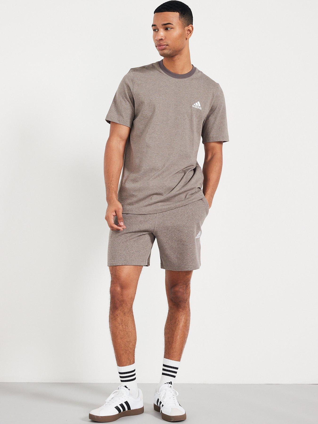 adidas-sportswear-mens-seasonals-short-sleeve-t-shirt-dark-greyoutfit