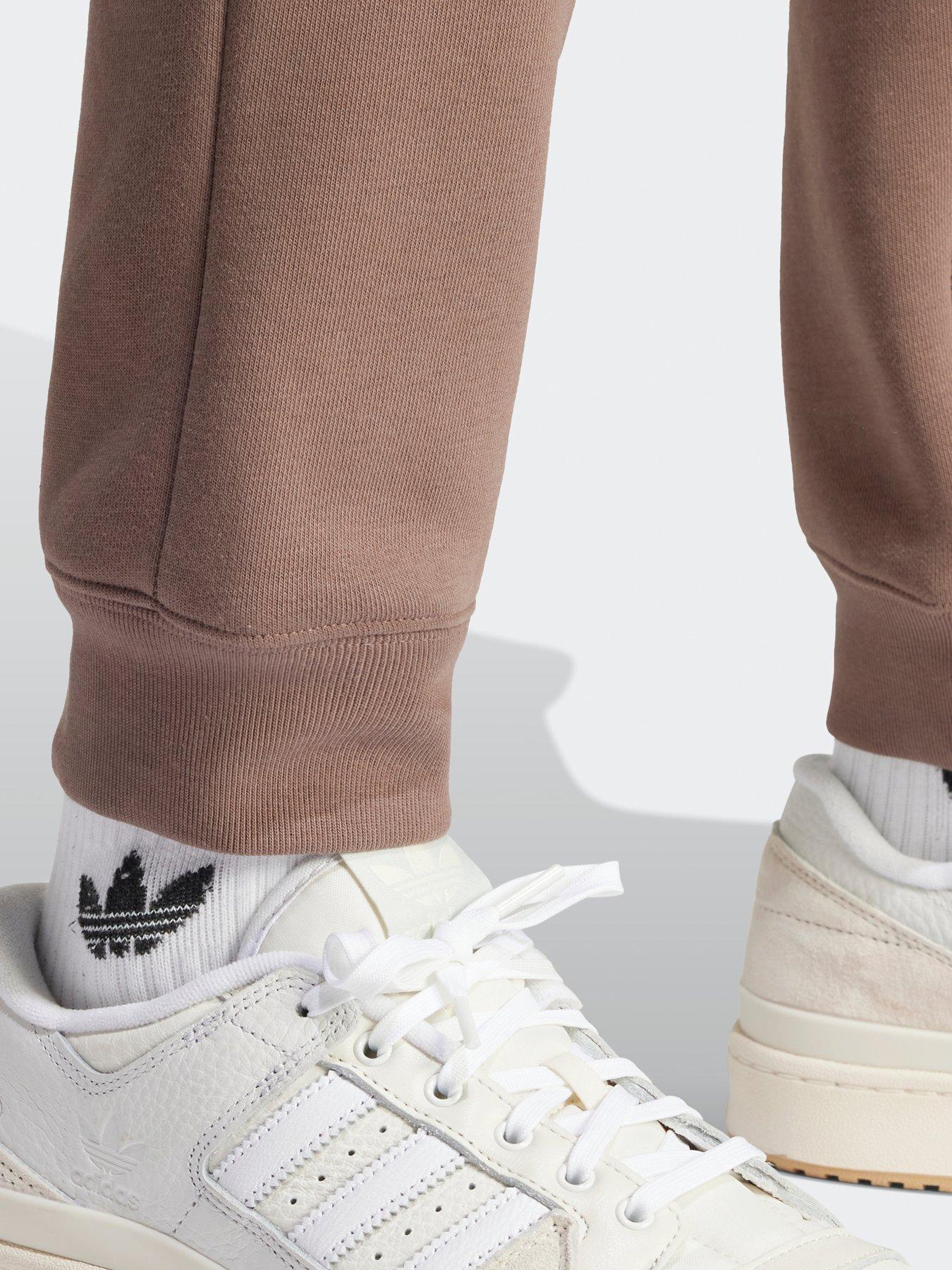 adidas-originals-mens-essential-trefoil-pants-light-browndetail