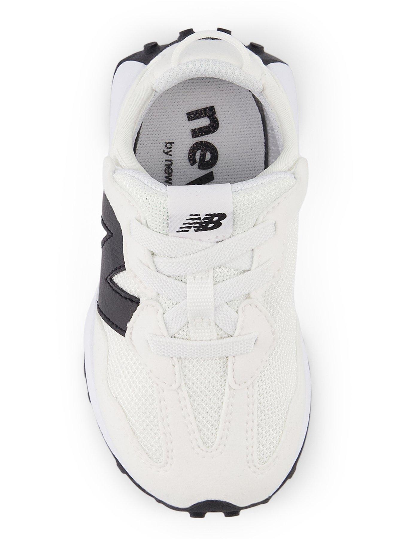new-balance-infant-unisex-327-trainers-blackwhiteoutfit