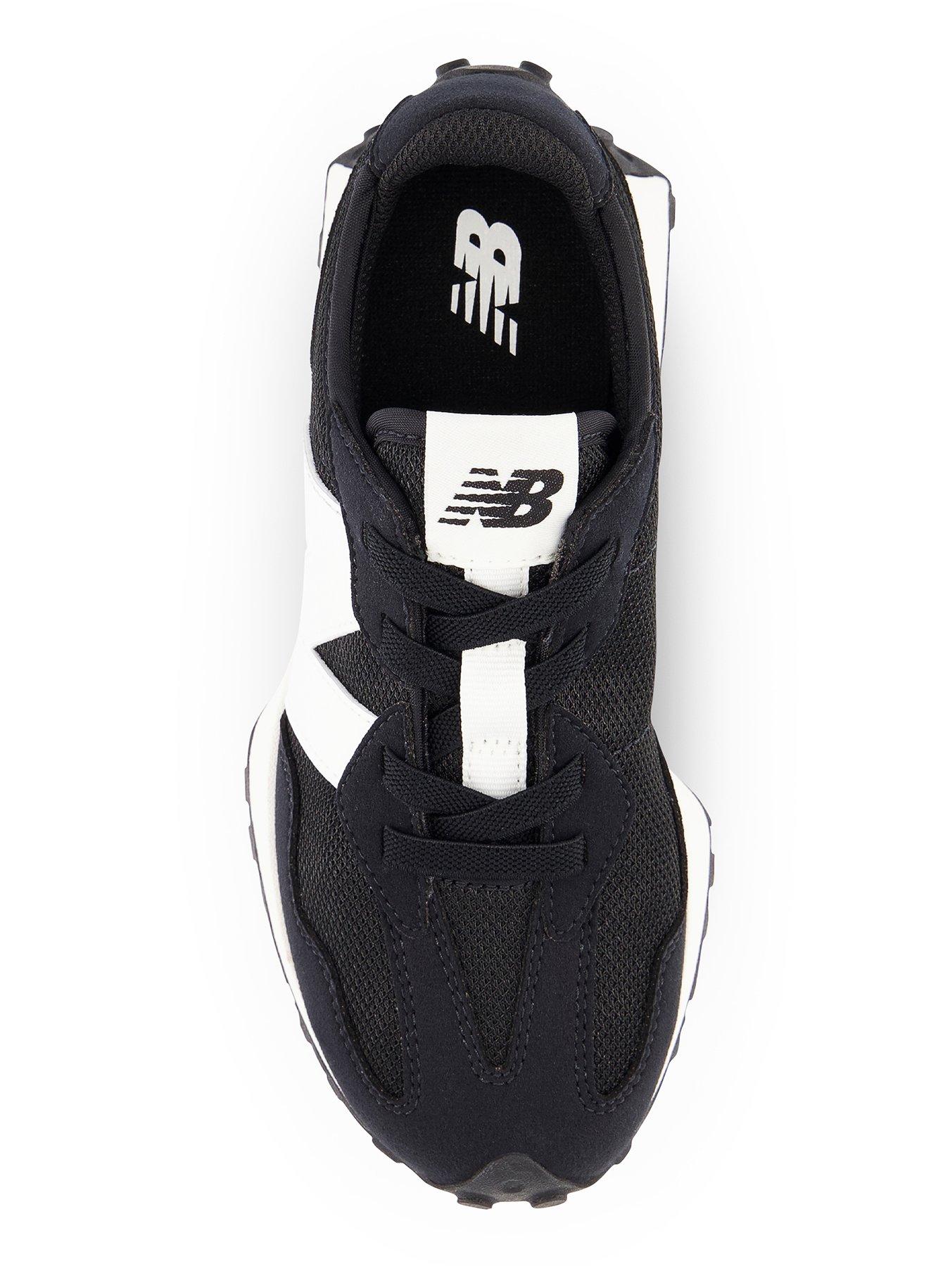 new-balance-kids-unisex-327-trainers-blackwhiteoutfit