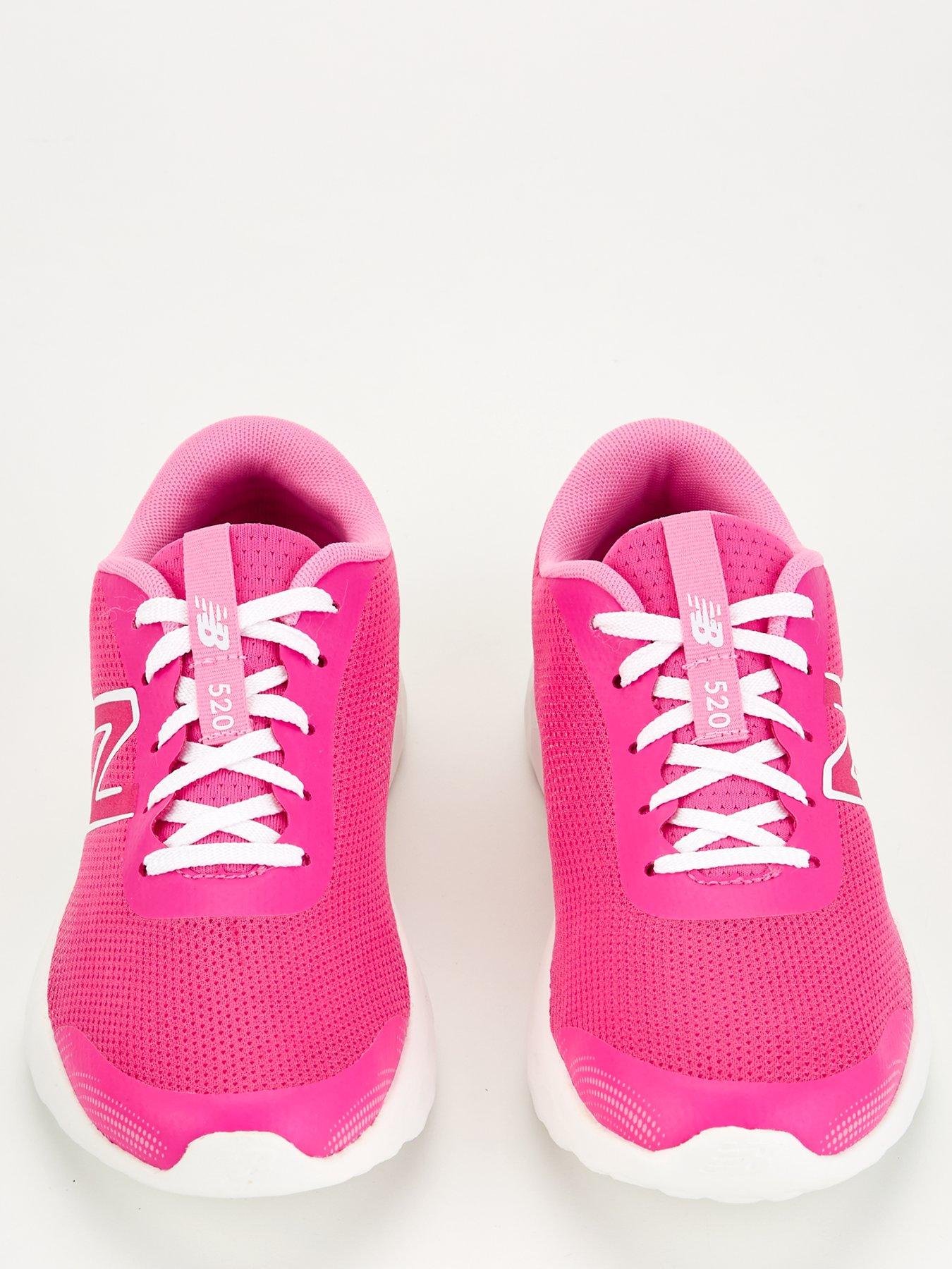 new-balance-junior-girls-520-trainers-pinkoutfit