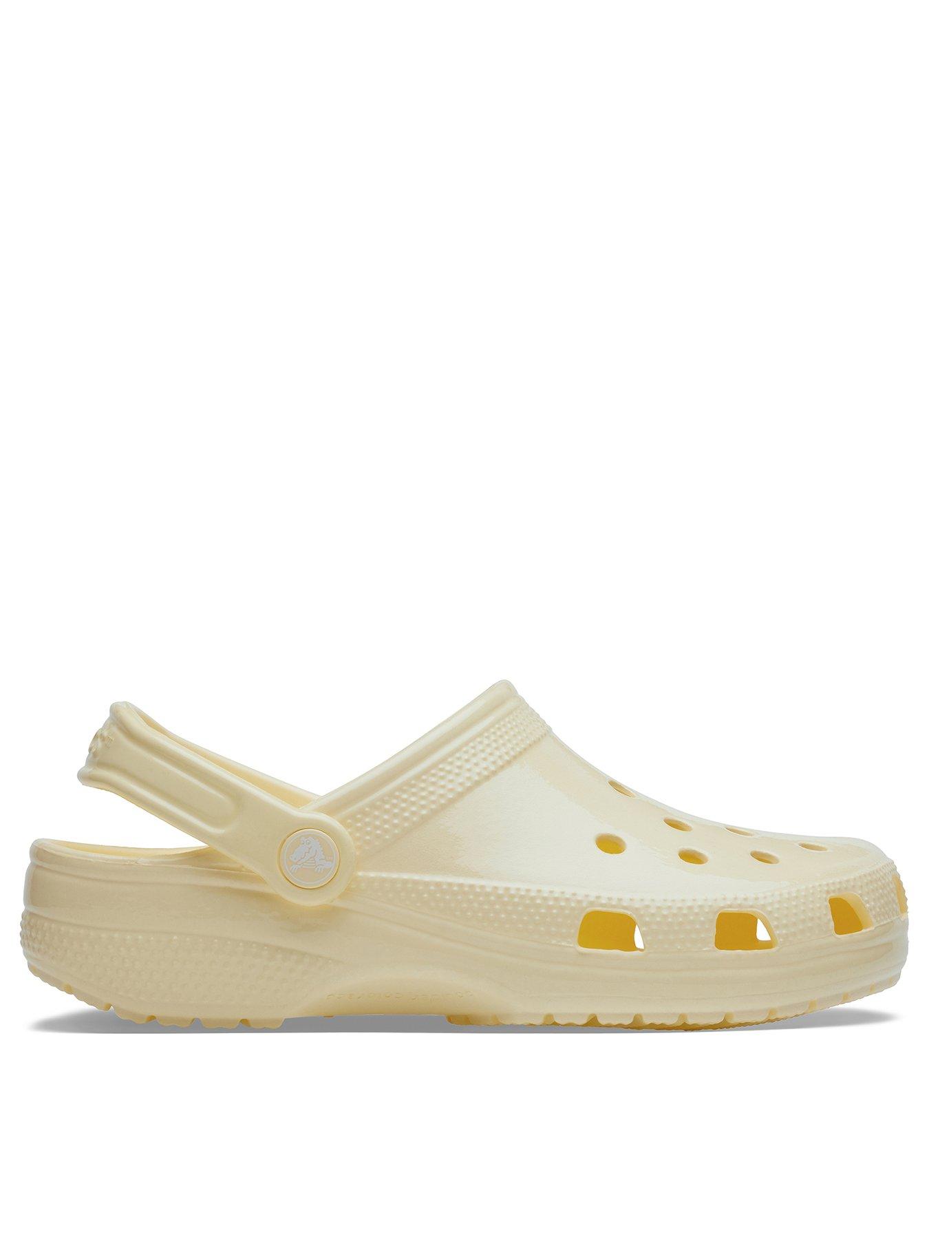 crocs-crocs-classic-high-shine-clog-buttercream