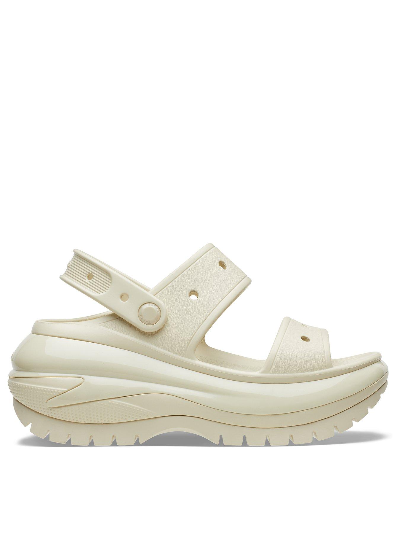 crocs-crocs-mega-crush-wedged-sandal-bone