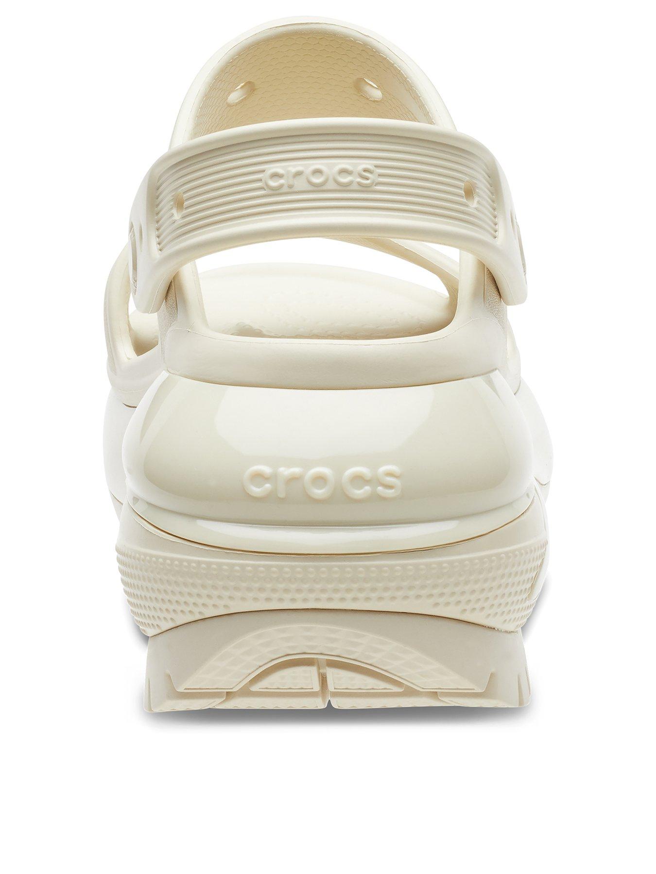 crocs-crocs-mega-crush-wedged-sandal-boneback