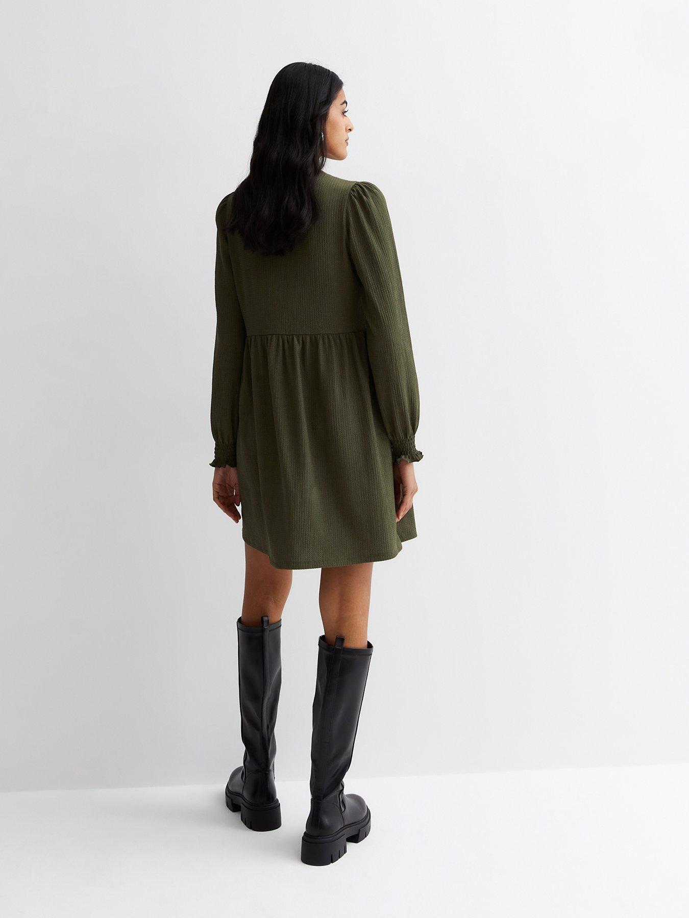 new-look-khaki-crinkle-long-sleeve-smock-mini-dressstillFront