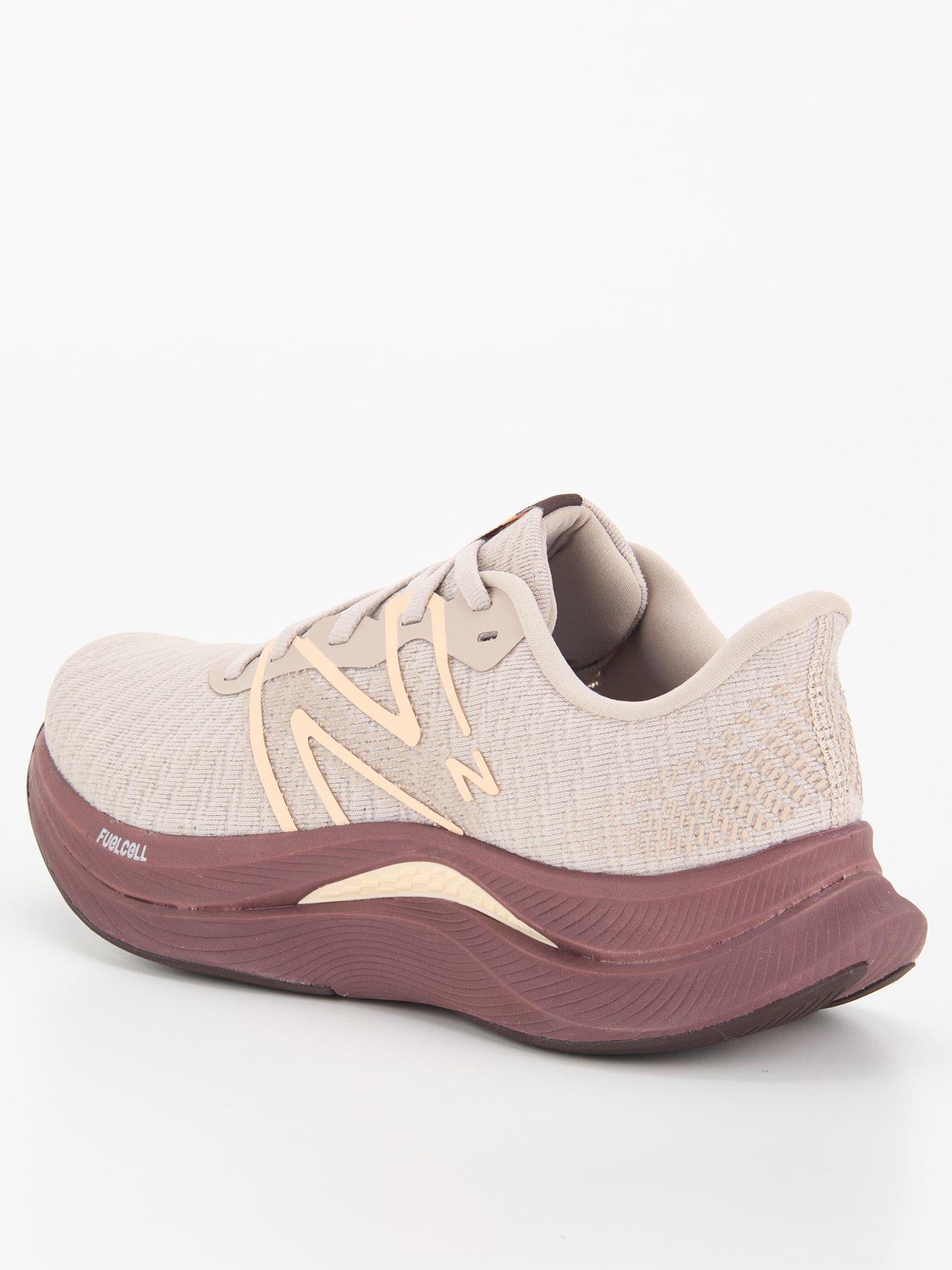 new-balance-womens-running-fuelcell-propel-v4-purpleback