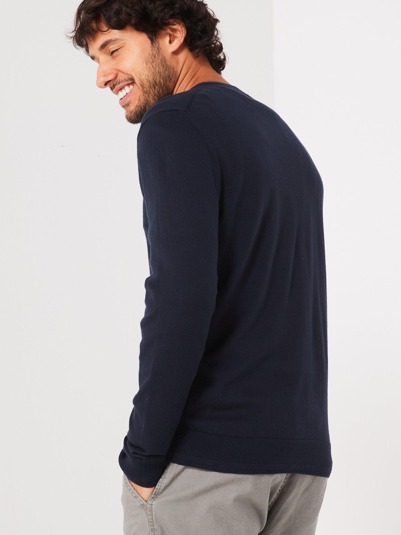 everyday-cotton-rich-v-neck-knitted-jumper-navydetail