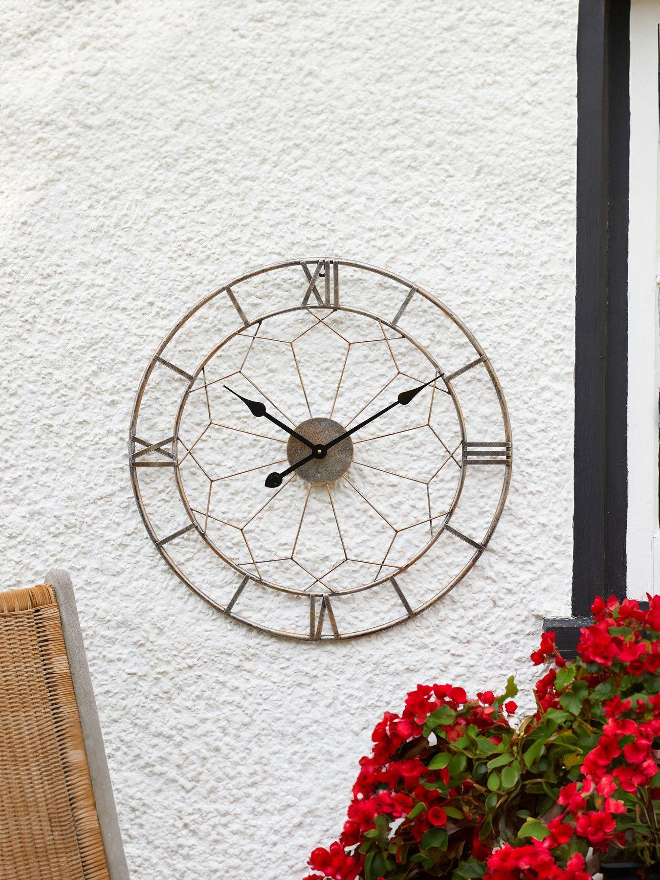smart-garden-london-wall-clock