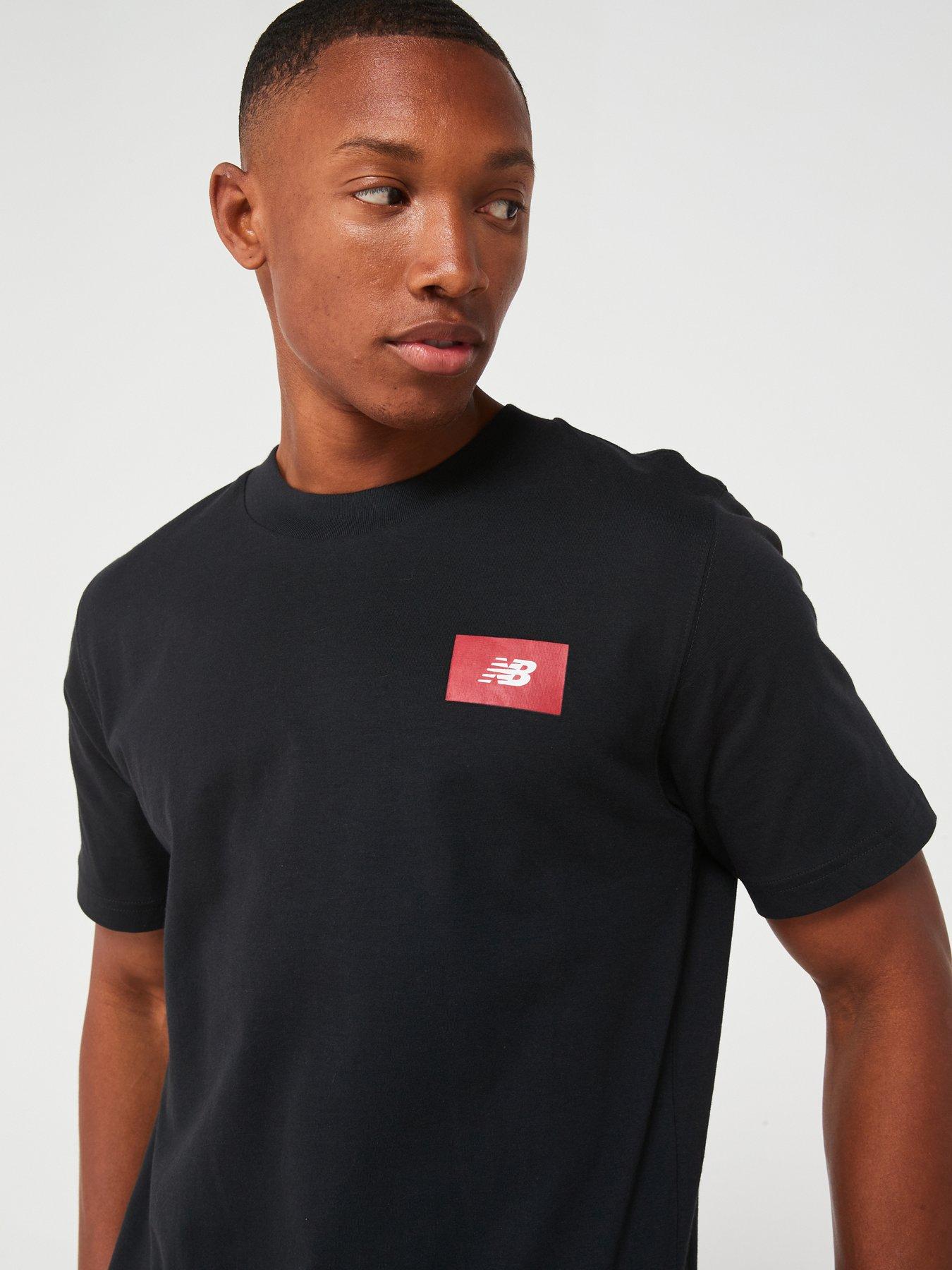 new-balance-mens-logo-tee-blackoutfit