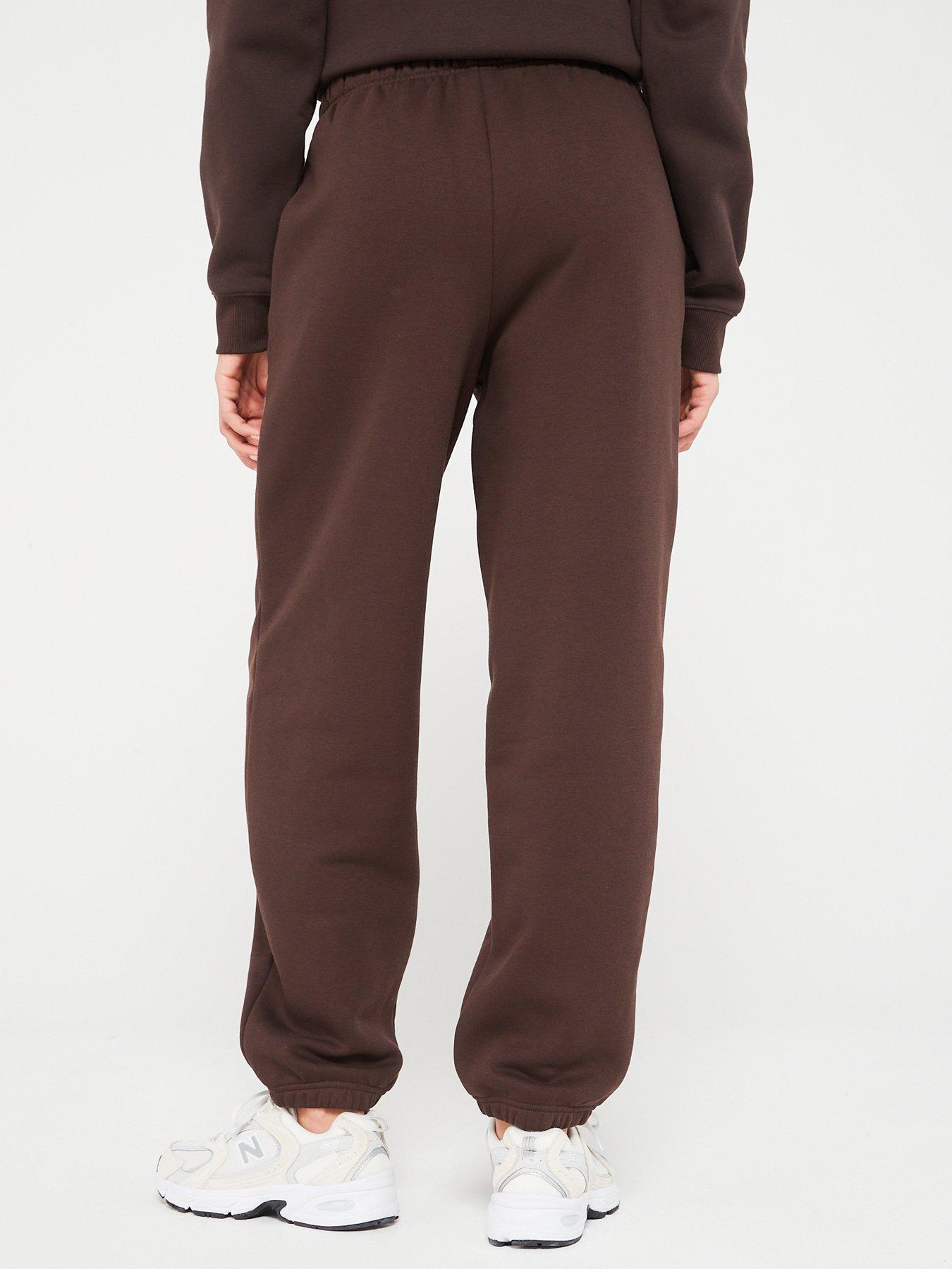 new-balance-womens-linear-heritage-brushed-back-fleece-sweatpant-brownstillFront