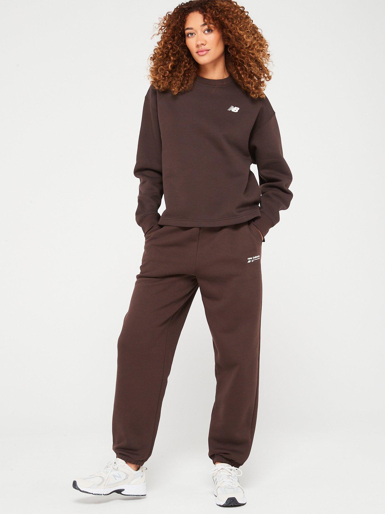 new-balance-womens-linear-heritage-brushed-back-fleece-sweatpant-brownback