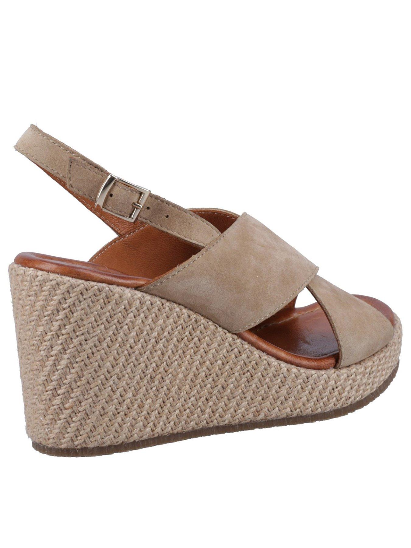 hush-puppies-hush-puppies-perrie-wedge-sandal-taupeback