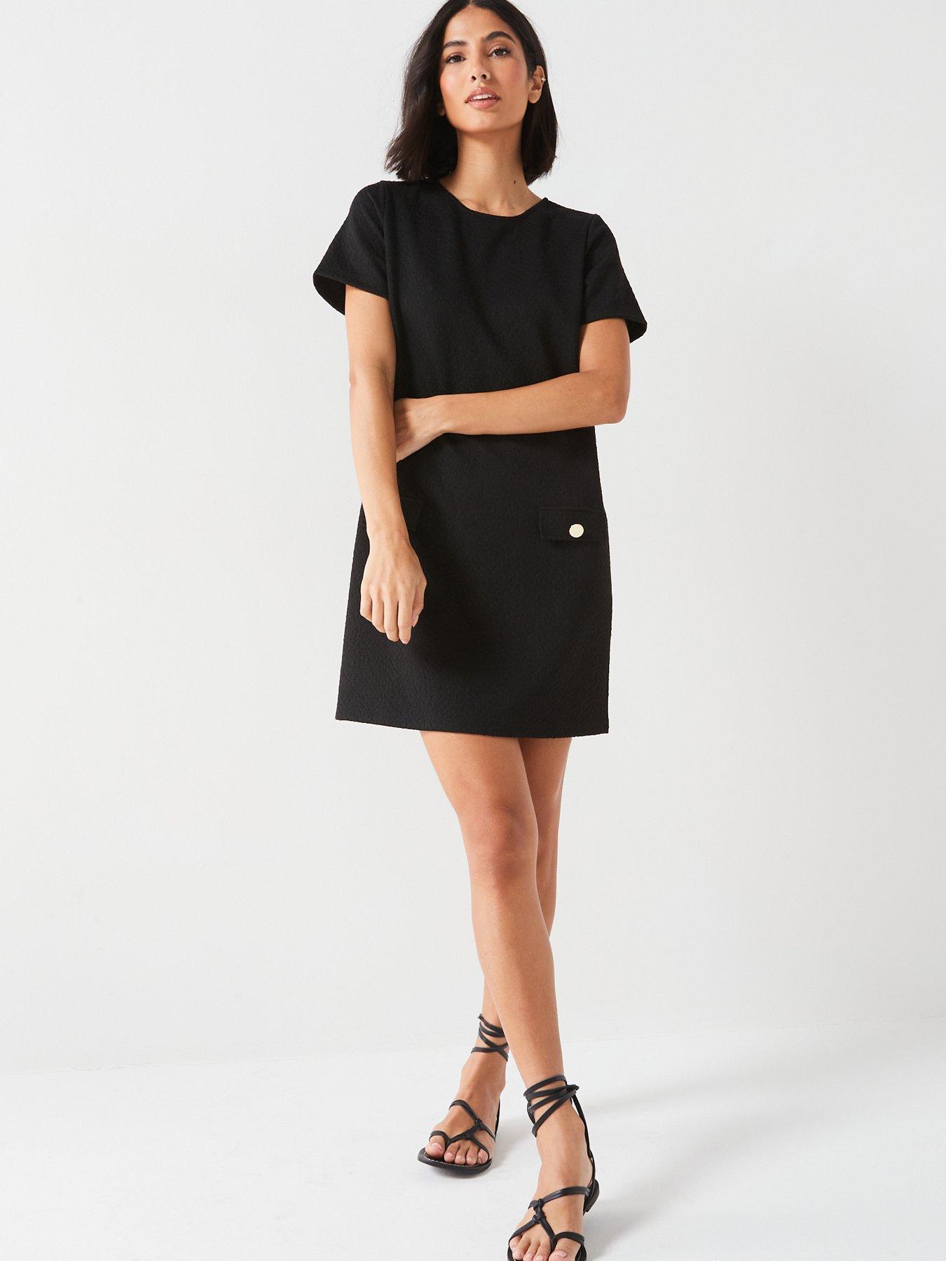 everyday-textured-shift-dress-blackback