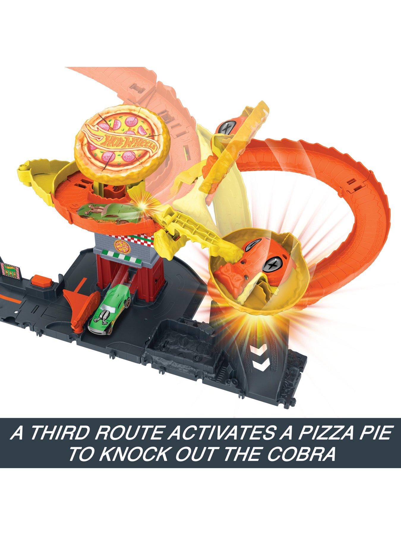 hot-wheels-city-pizza-slam-cobra-attack-playsetnbspdetail