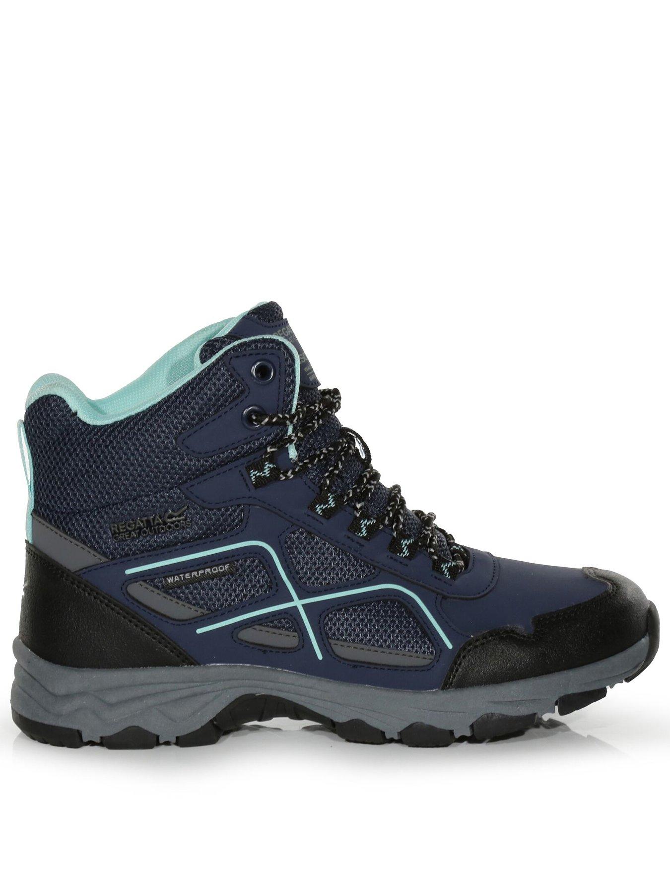 Image 1 of 6 of Regatta Womens Womens Vendeavour Waterproof Walking Boot -navy