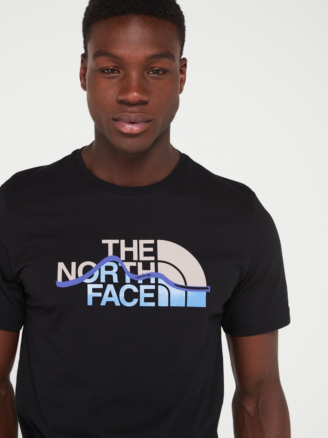 the-north-face-mens-short-sleeve-mountain-line-tee-blackoutfit