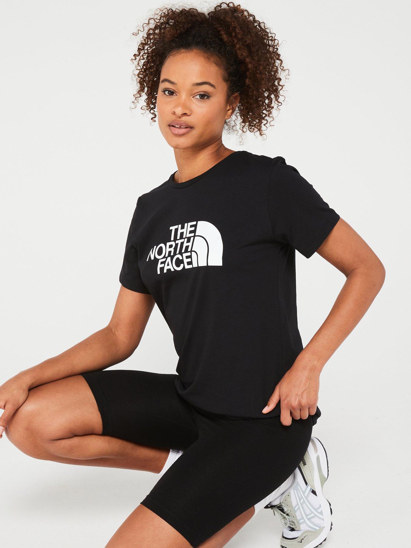 the-north-face-womens-short-sleeve-relaxed-easy-tee-blackdetail