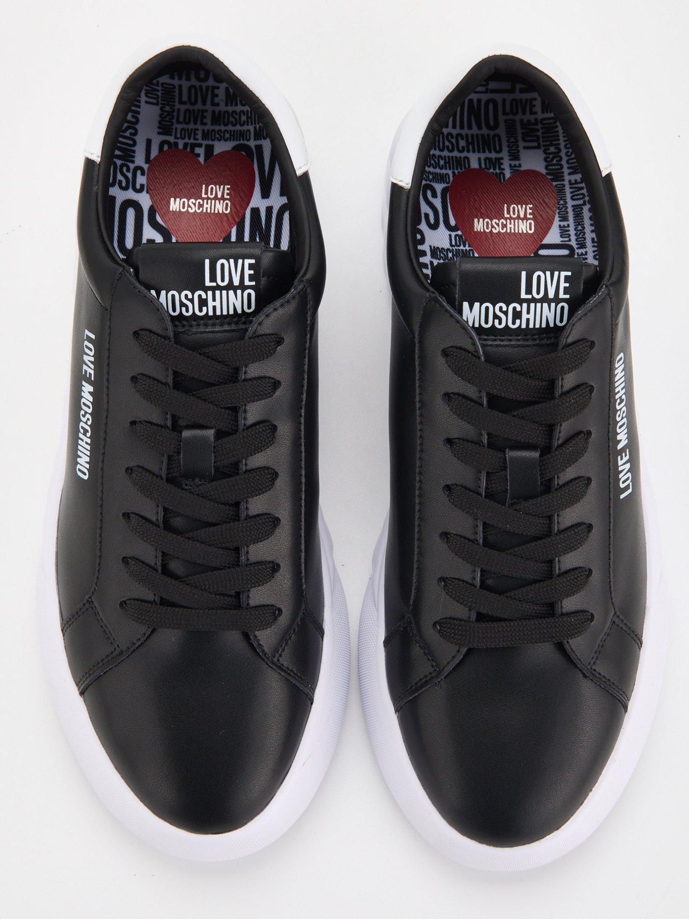 love-moschino-heart-platform-sole-trainer-blackwhite-00aoutfit