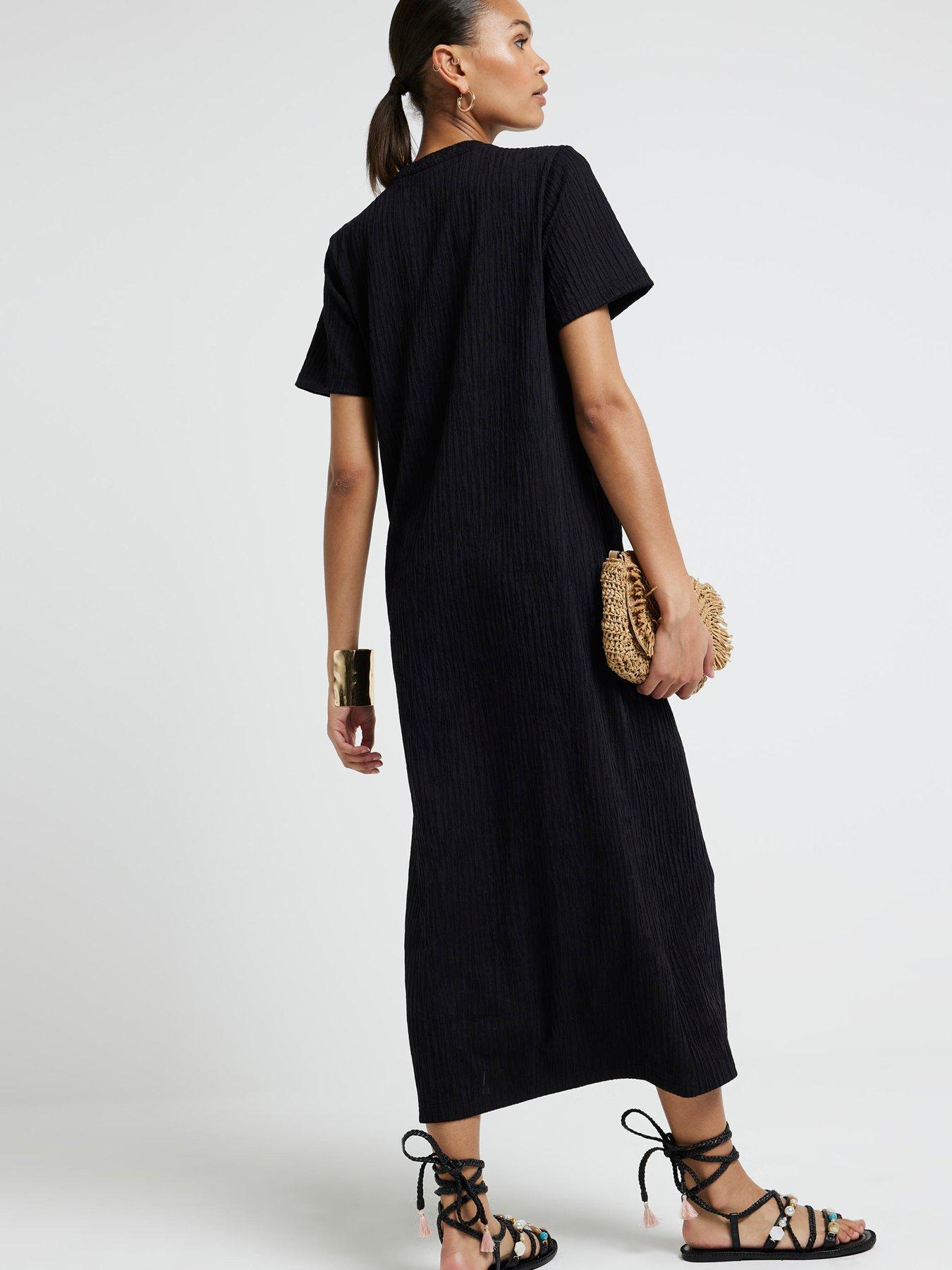 river-island-crinkle-maxi-dress-blackstillFront