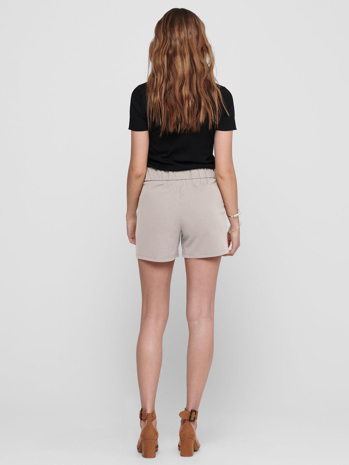 jdy-tailored-shorts-greystillFront