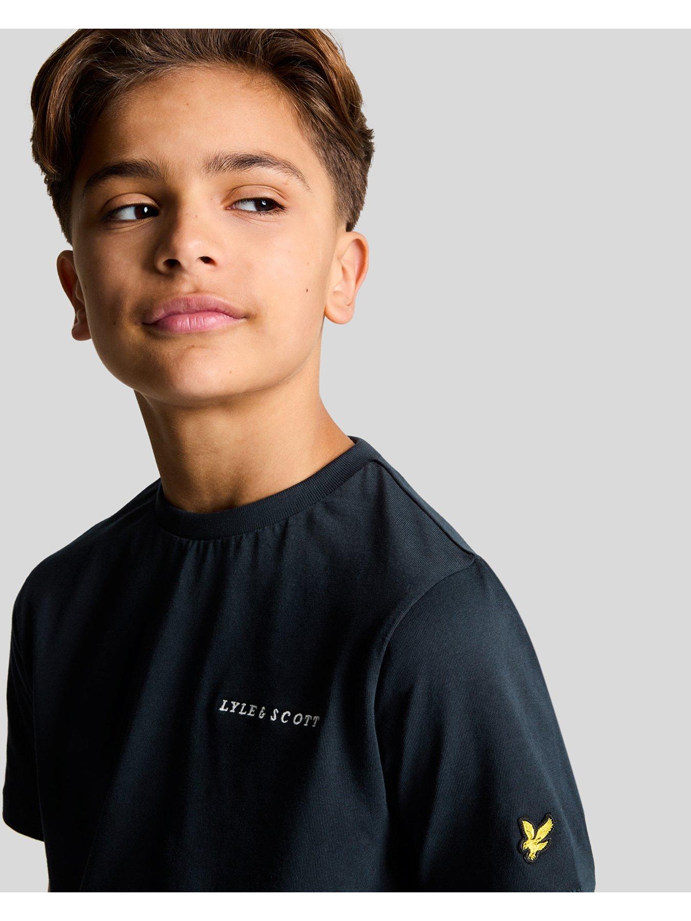 lyle-scott-boys-script-embroidered-short-sleeve-t-shirt-dark-navyoutfit