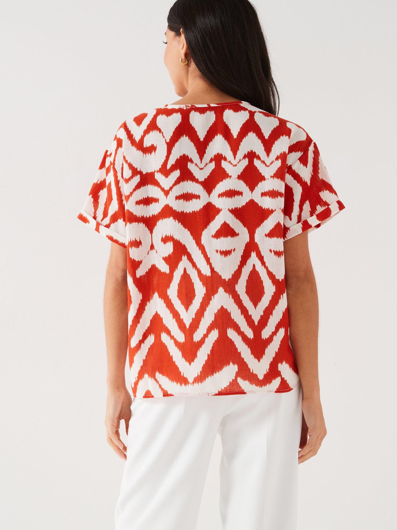 everyday-crew-neck-printed-blouse-redwhitestillFront