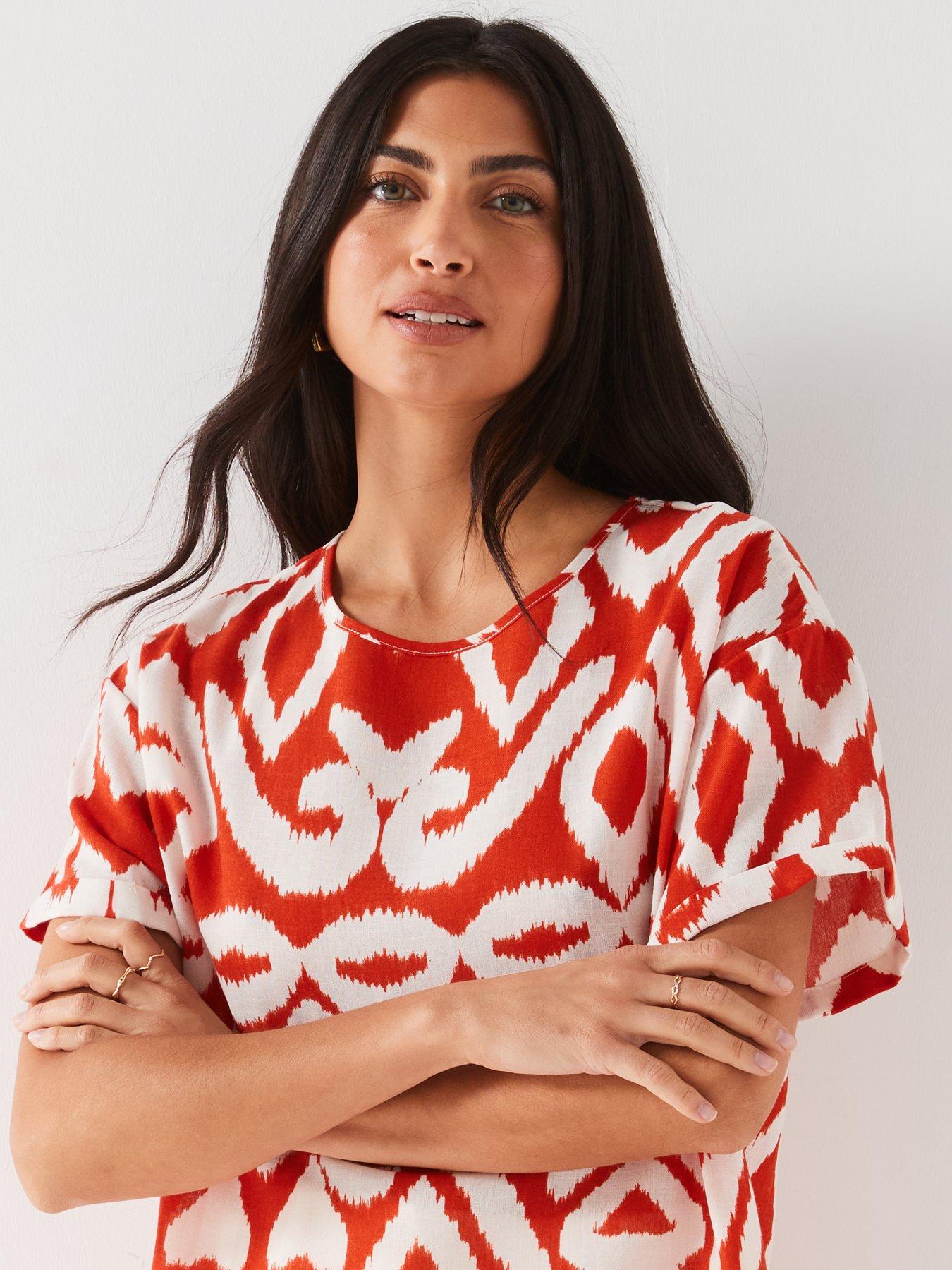 everyday-crew-neck-printed-blouse-redwhiteoutfit