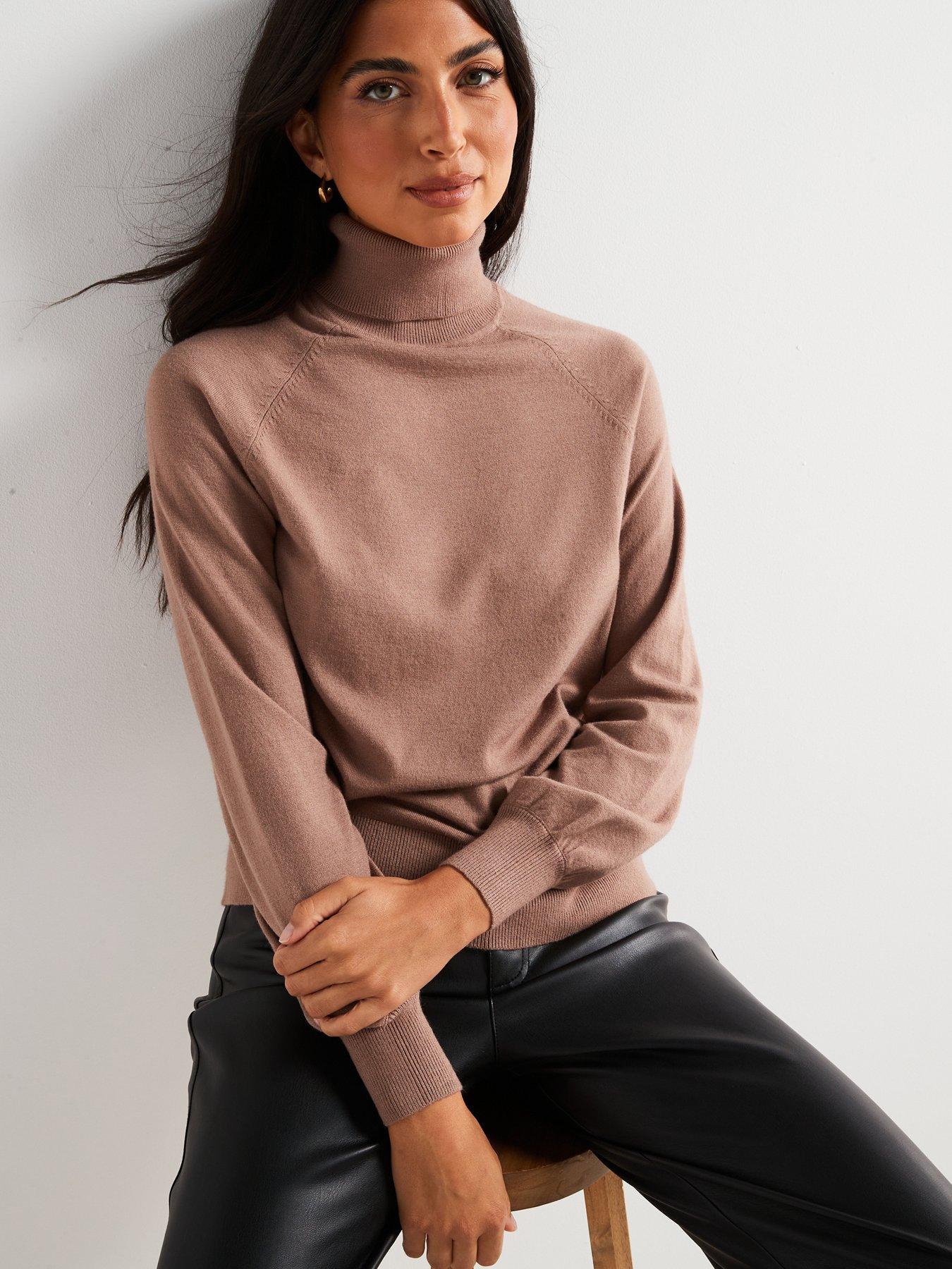 everyday-roll-neck-relaxed-jumper-brownoutfit