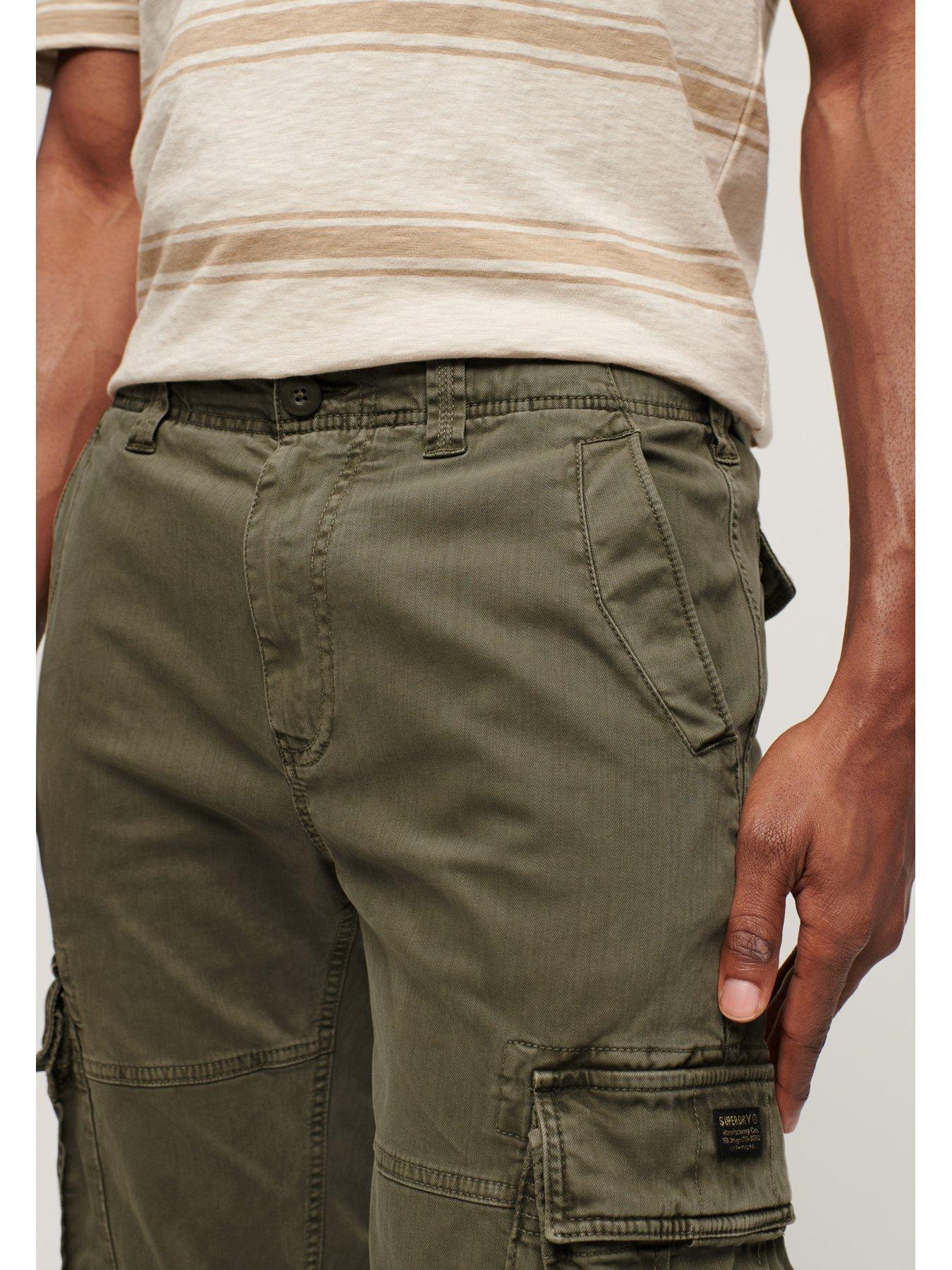 superdry-core-cargo-trousers-greenoutfit