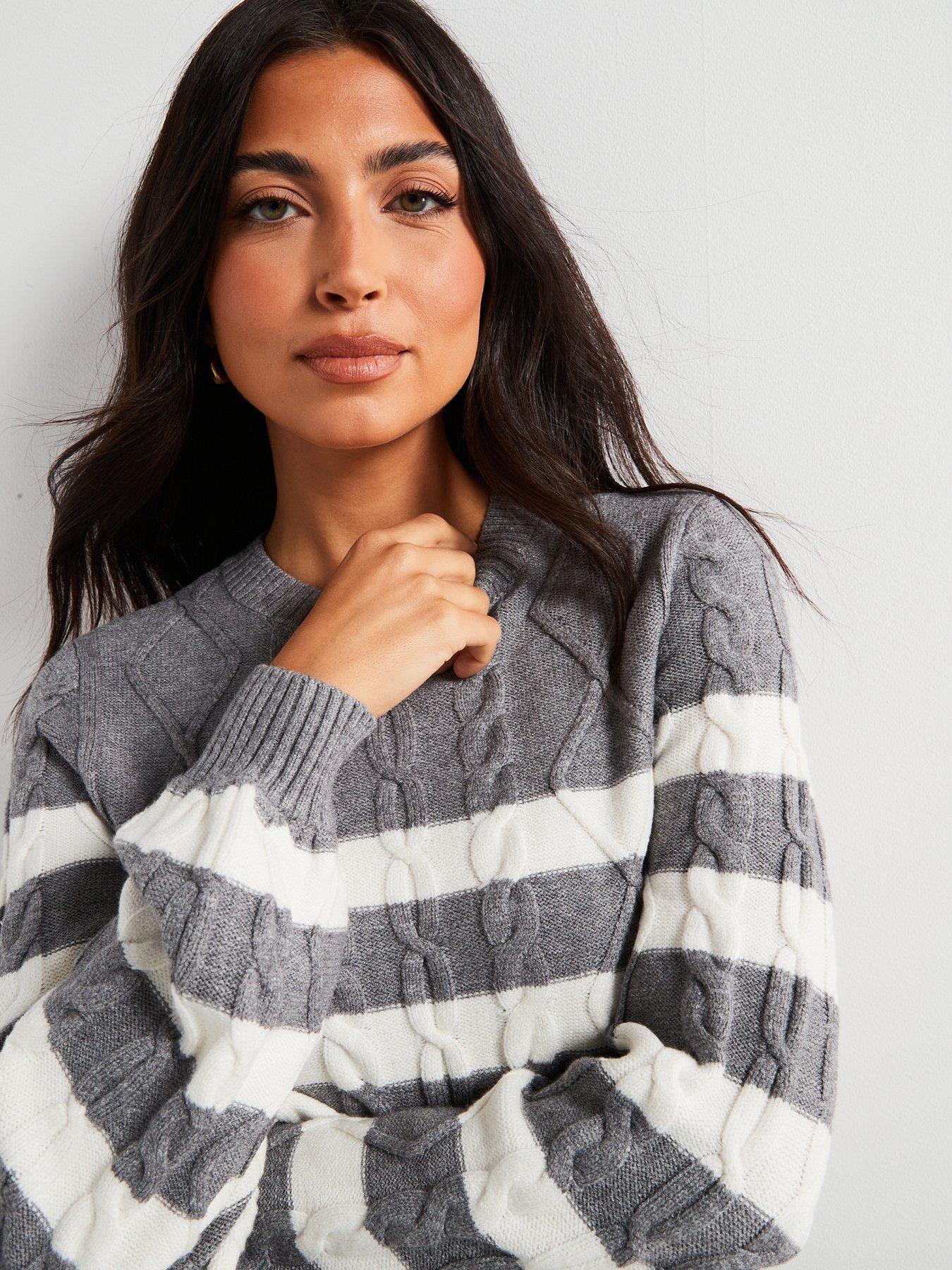 everyday-crew-neck-longline-cable-knit-stripe-jumper-greyoutfit