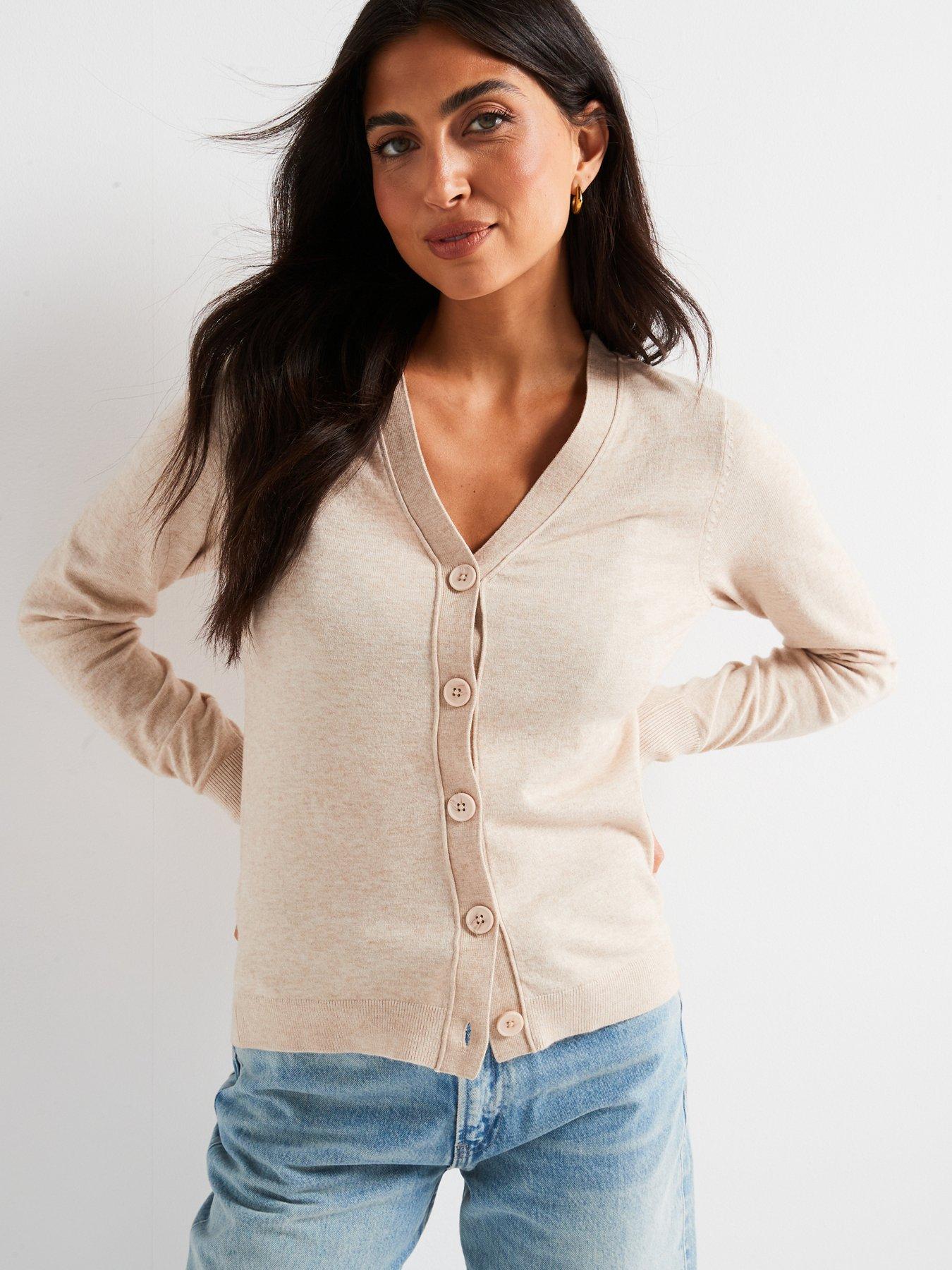 everyday-v-neck-knitted-cardigan-beige-naturaloutfit