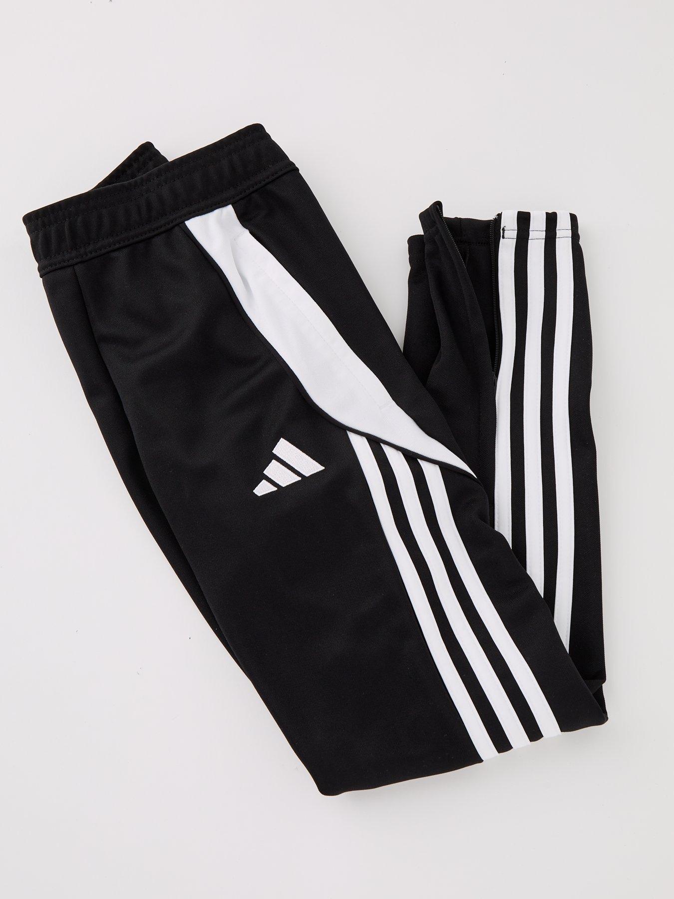 adidas-youth-tiro-24-training-pant--blackwhiteoutfit