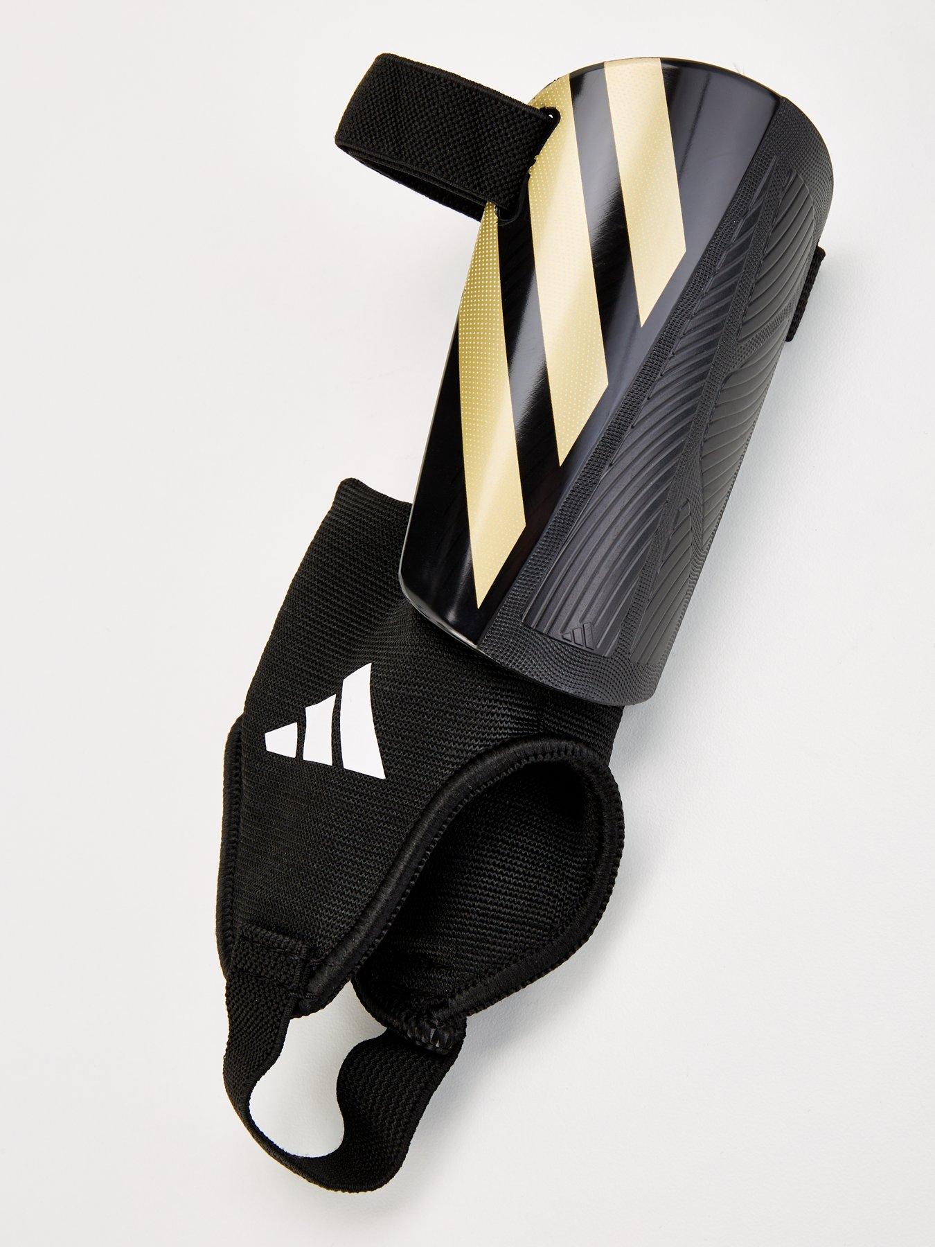 adidas-youth-shinguard--blackoutfit