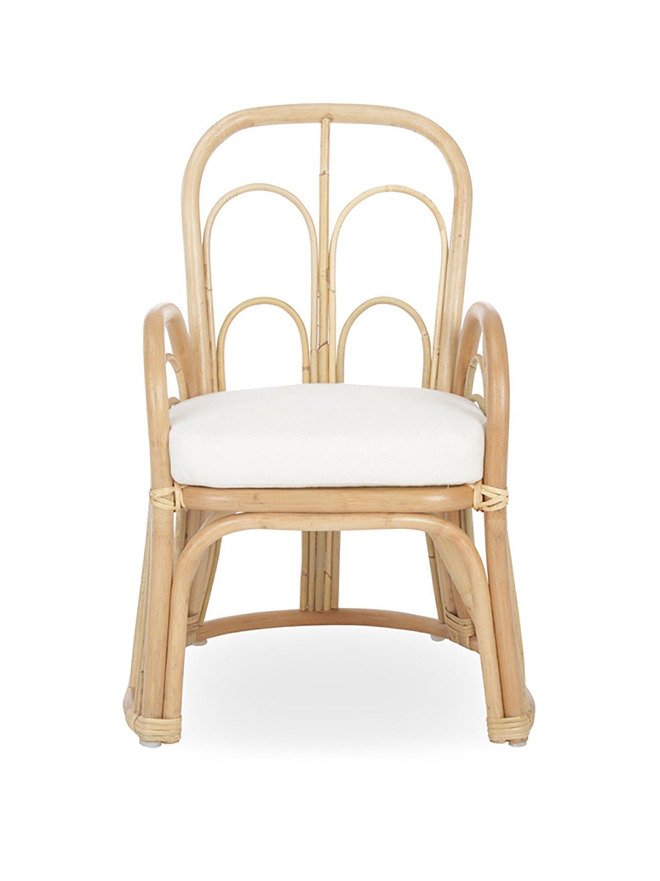 cuddleco-aria-toddler-chairstillFront