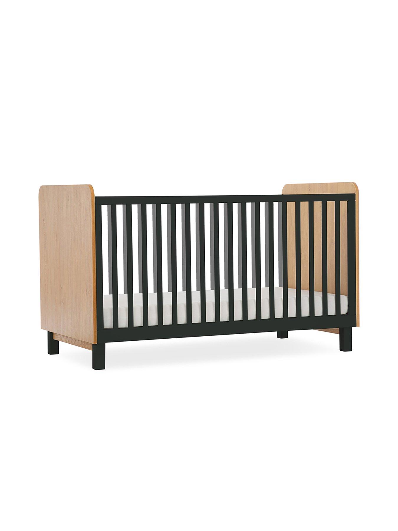 cuddleco-rafi-cot-bed-oak-and-blackdetail