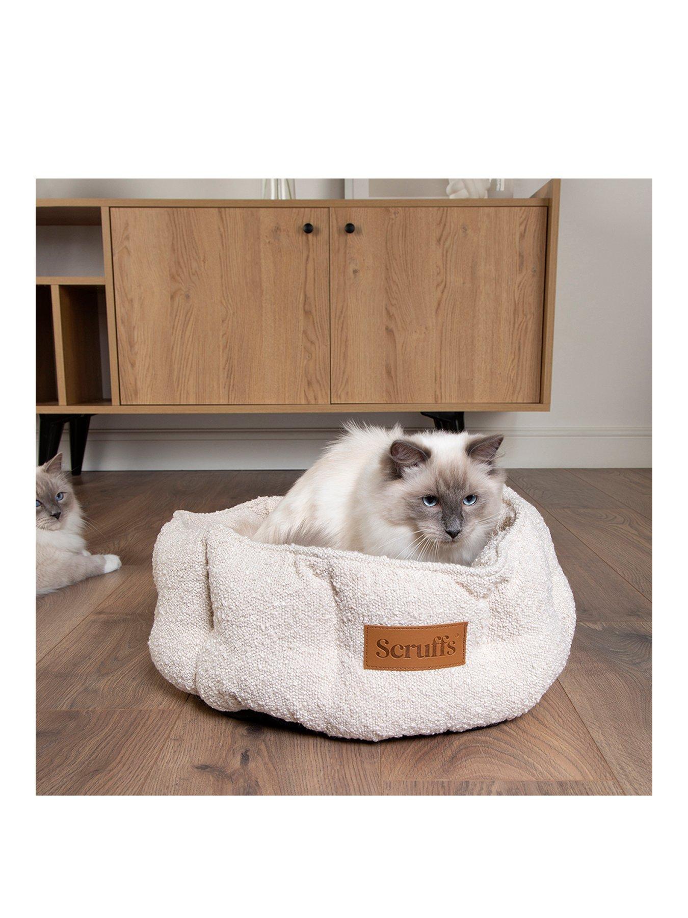 scruffs-scruffs-boucle-small-dogcat-bedstillFront