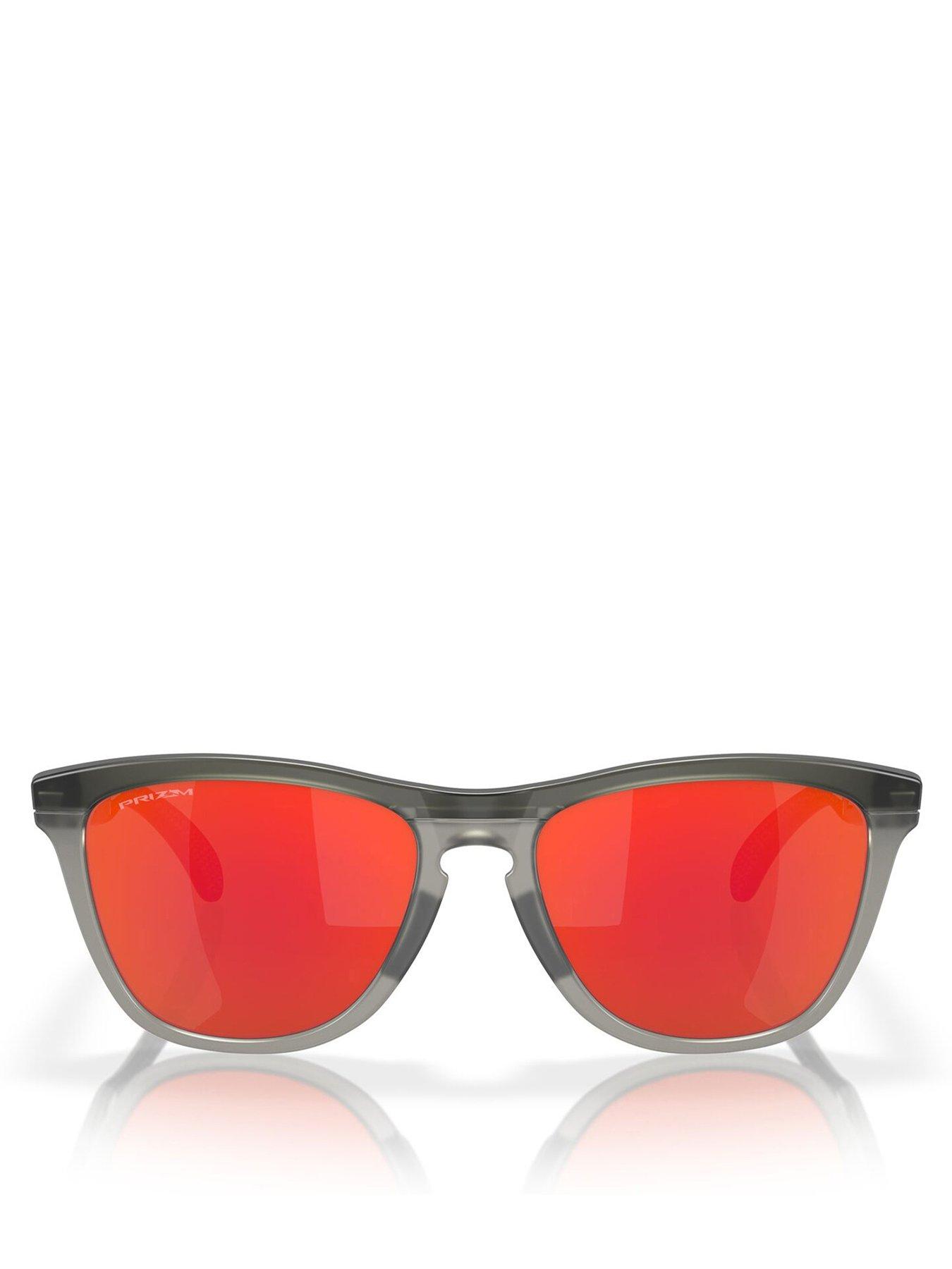 oakley-frogskins-square-sunglassesoutfit