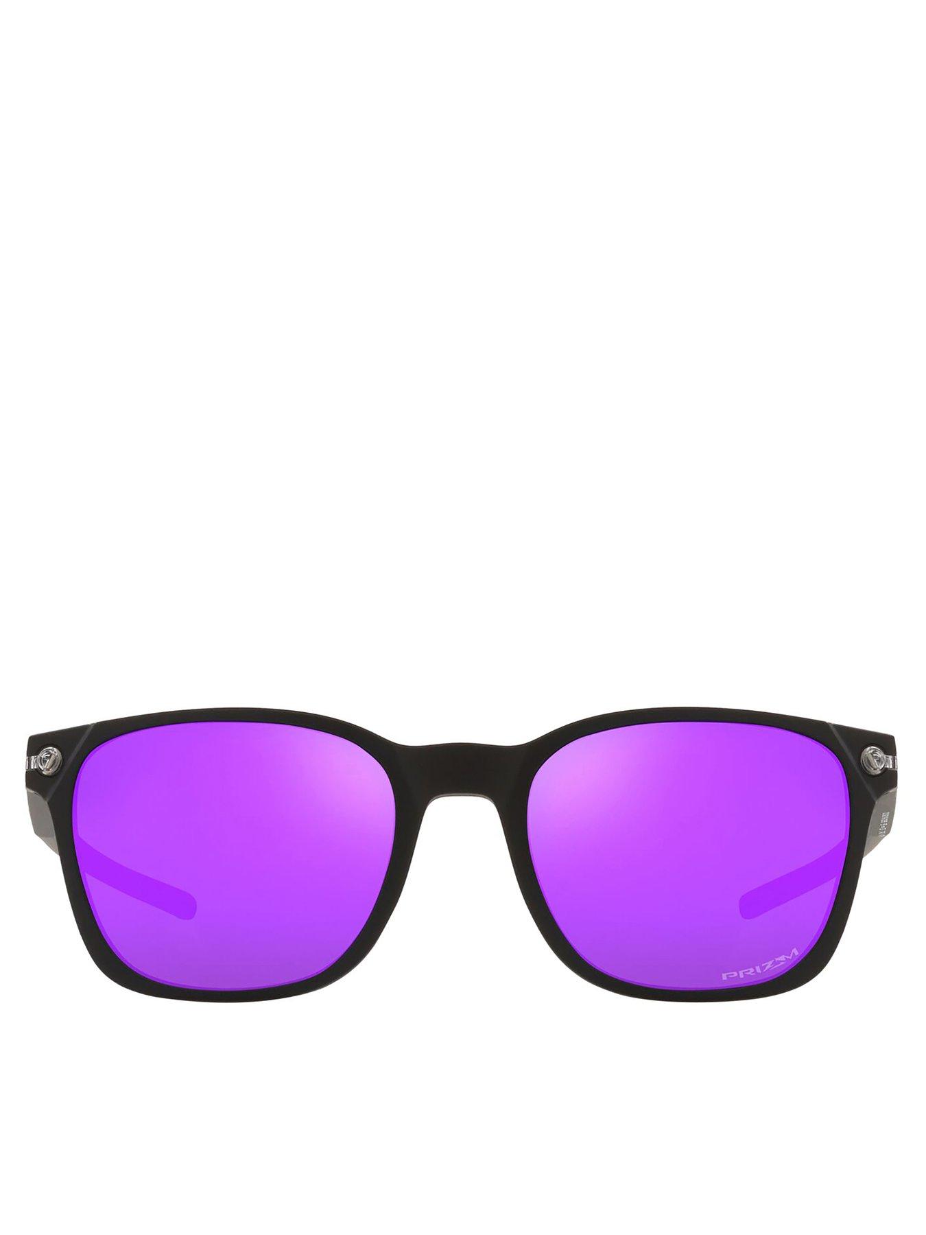 oakley-ojector-square-sunglassesoutfit